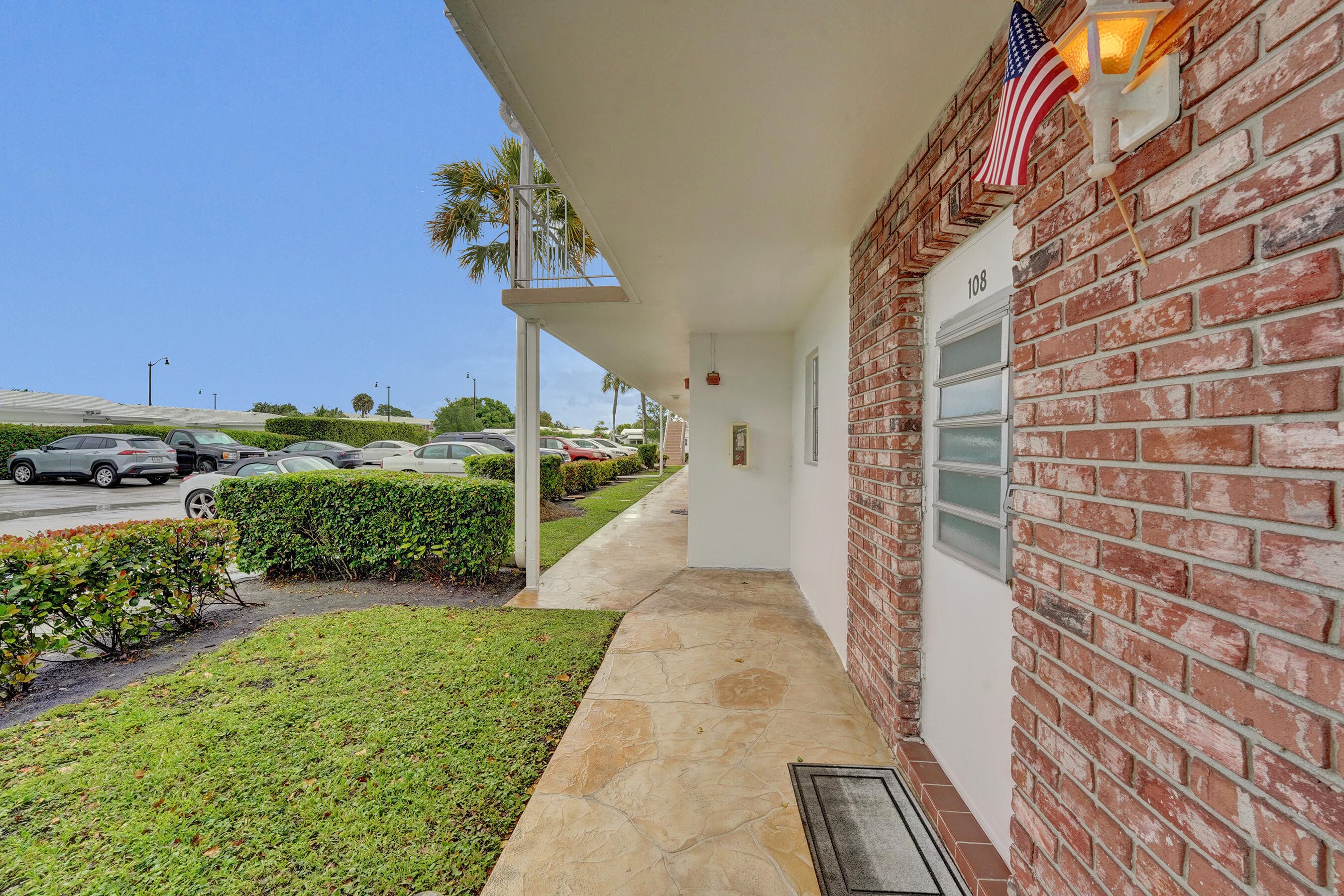 2551 W Golf Boulevard 108, Pompano Beach, FL 33064 — photo 18 of 28