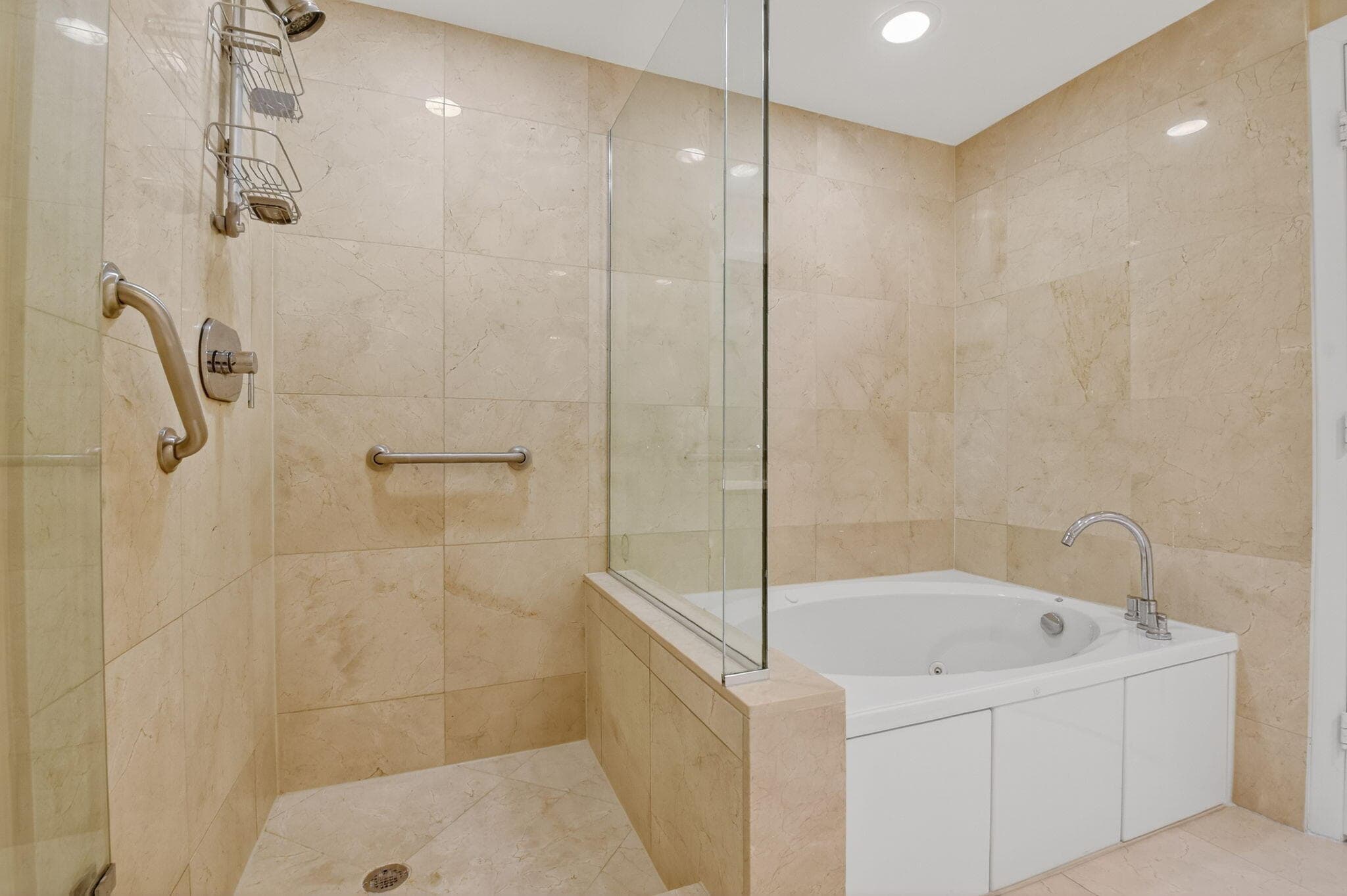 550 Okeechobee Boulevard 423, West Palm Beach, FL 33401 — photo 36 of 133