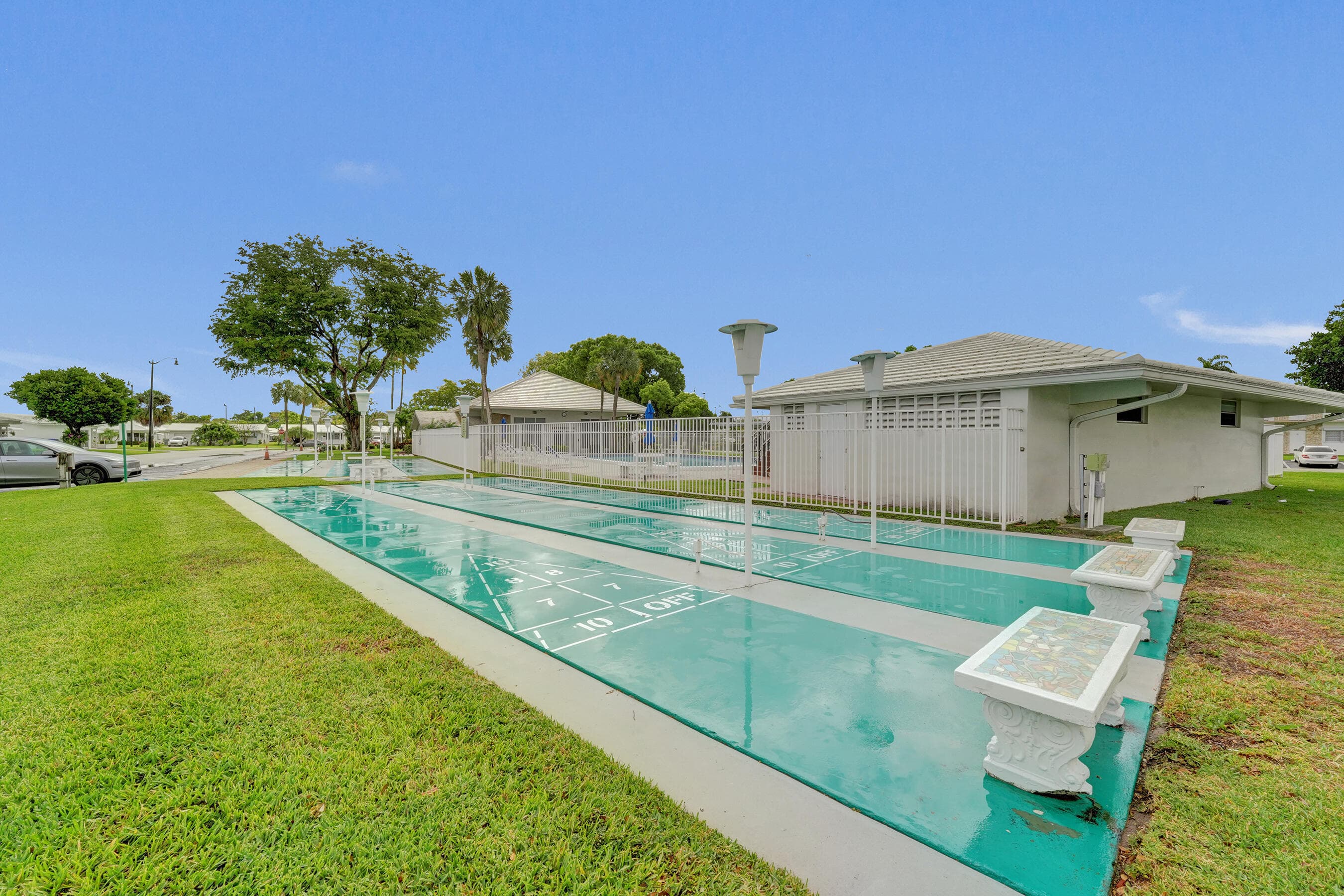 2551 W Golf Boulevard 108, Pompano Beach, FL 33064 — photo 24 of 28