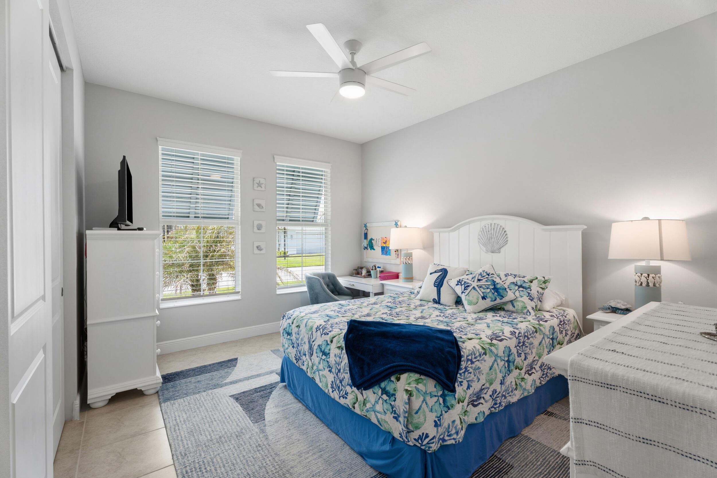 6390 High Pointe West Way, Vero Beach, FL 32967 — photo 23 of 49