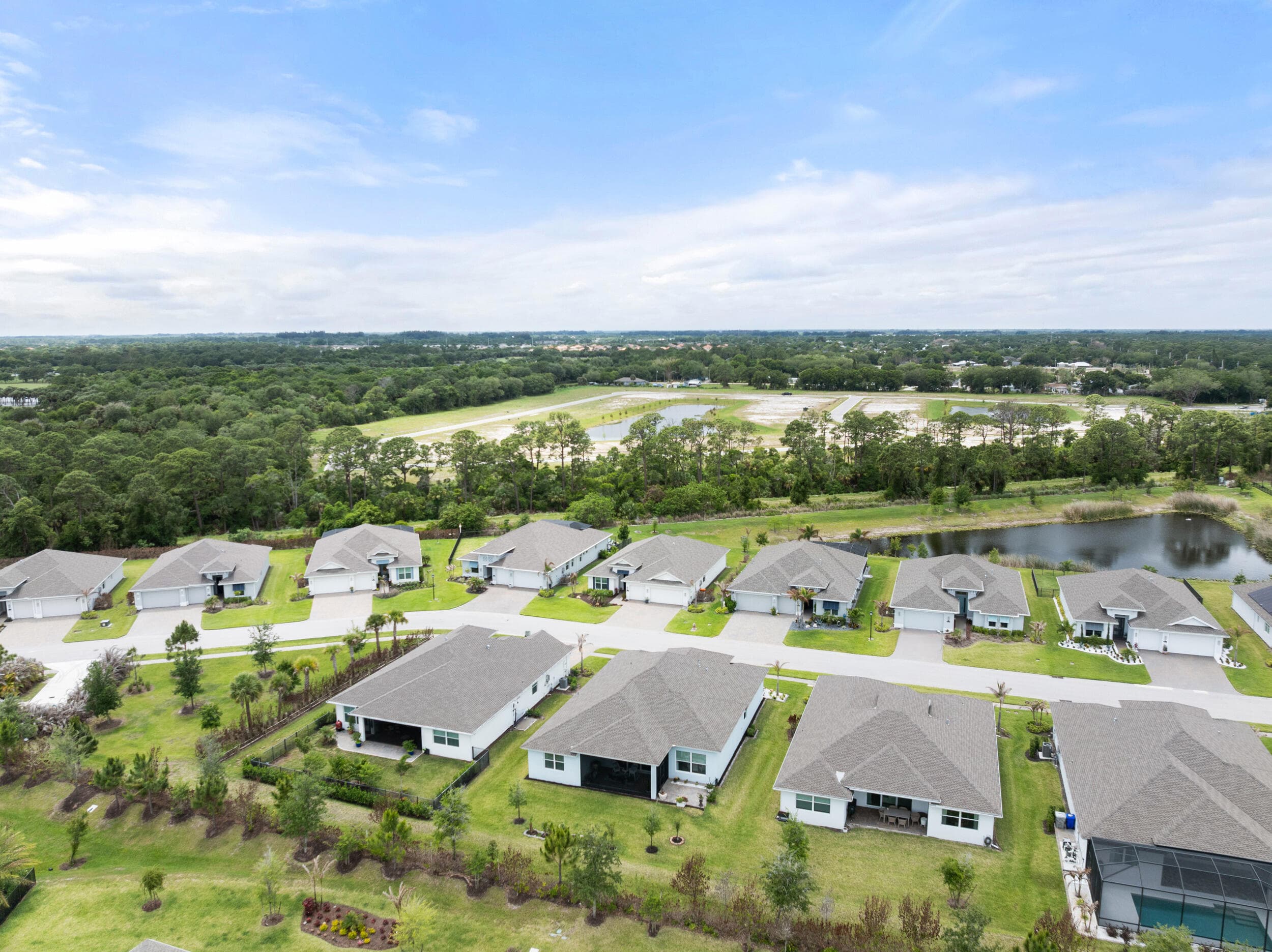 6390 High Pointe West Way, Vero Beach, FL 32967 — photo 37 of 49