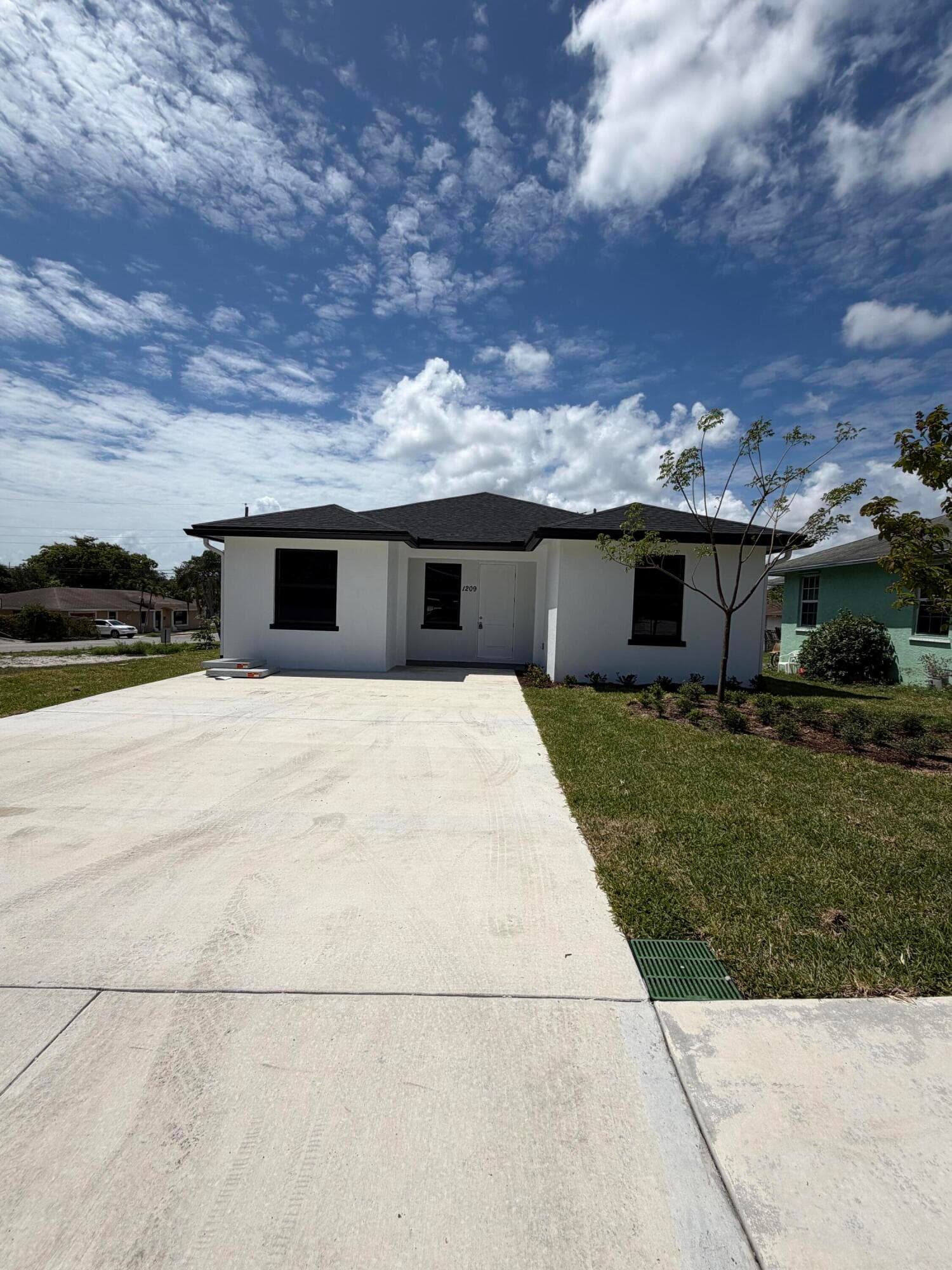 1209 W 33rd Street, Riviera Beach, FL 33404 — photo 1 of 20