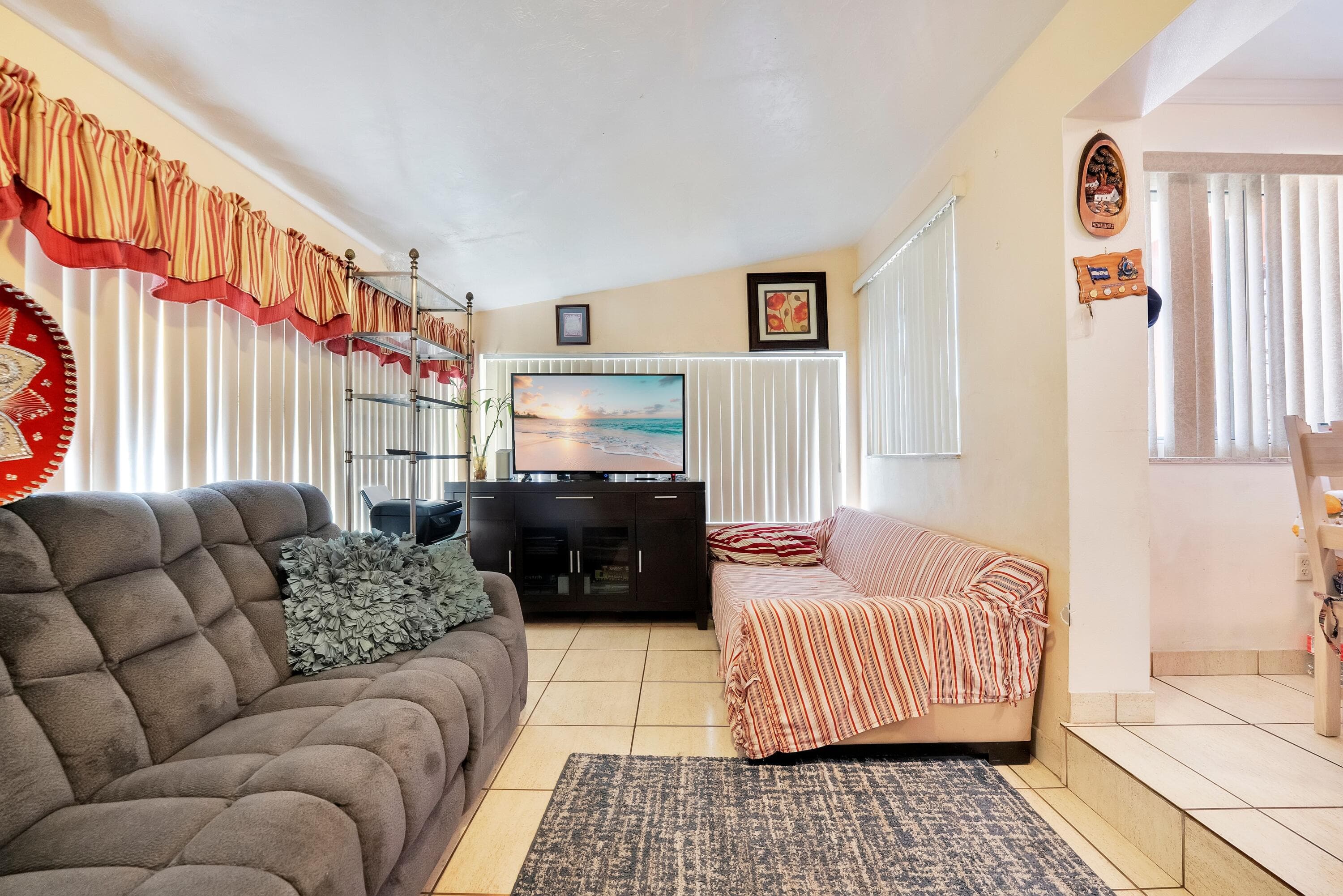 745 NW 46th Street, Miami, FL 33127 — photo 10 of 26