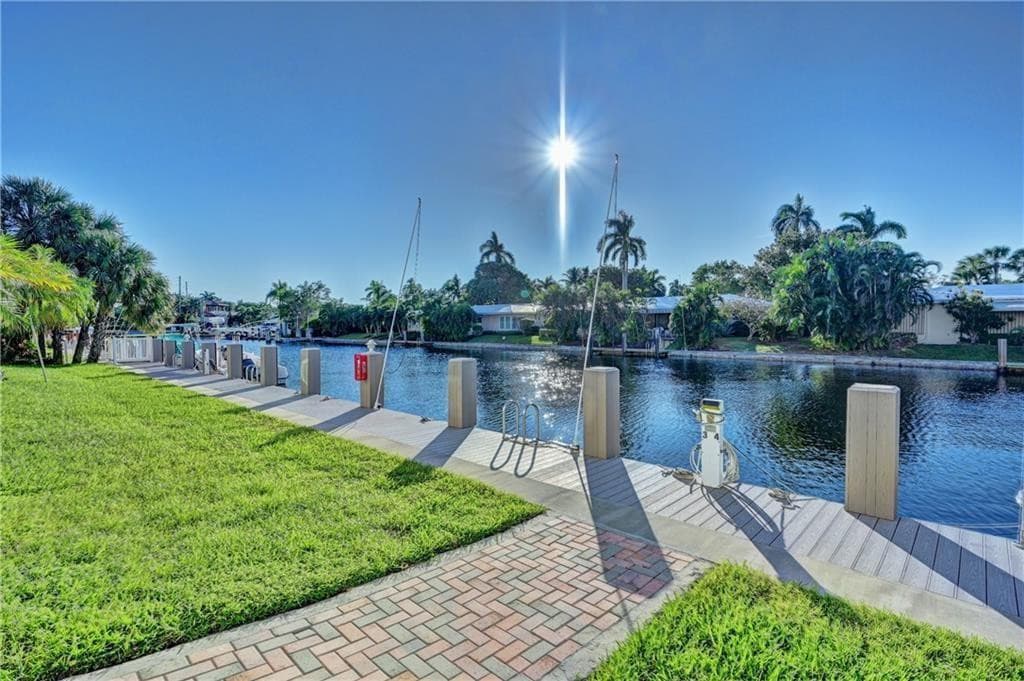 1461 S Ocean Boulevard S 321, Lauderdale-By-The-Sea, FL 33062 — photo 9 of 40