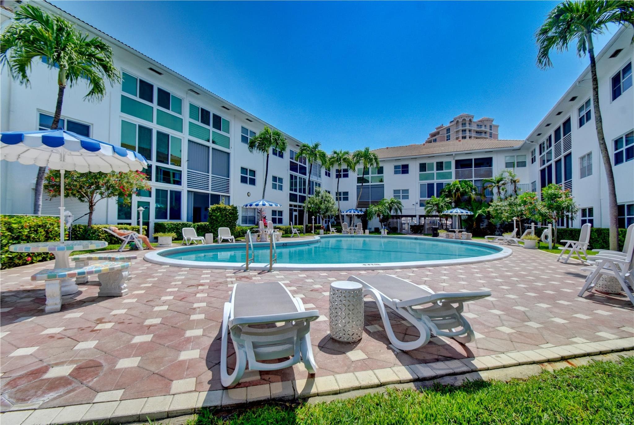 1461 S Ocean Boulevard S 321, Lauderdale-By-The-Sea, FL 33062 — photo 16 of 40