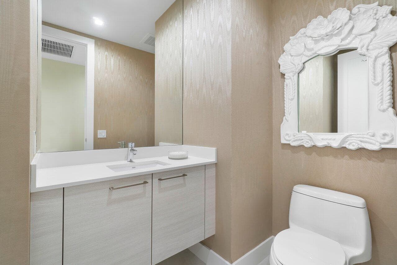 3 Water Club Way 401, North Palm Beach, FL 33408 — photo 10 of 36