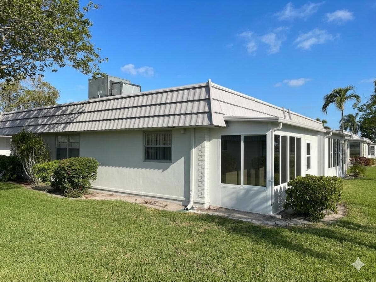 183 Valencia 183, Delray Beach, FL 33446 — photo 9 of 34