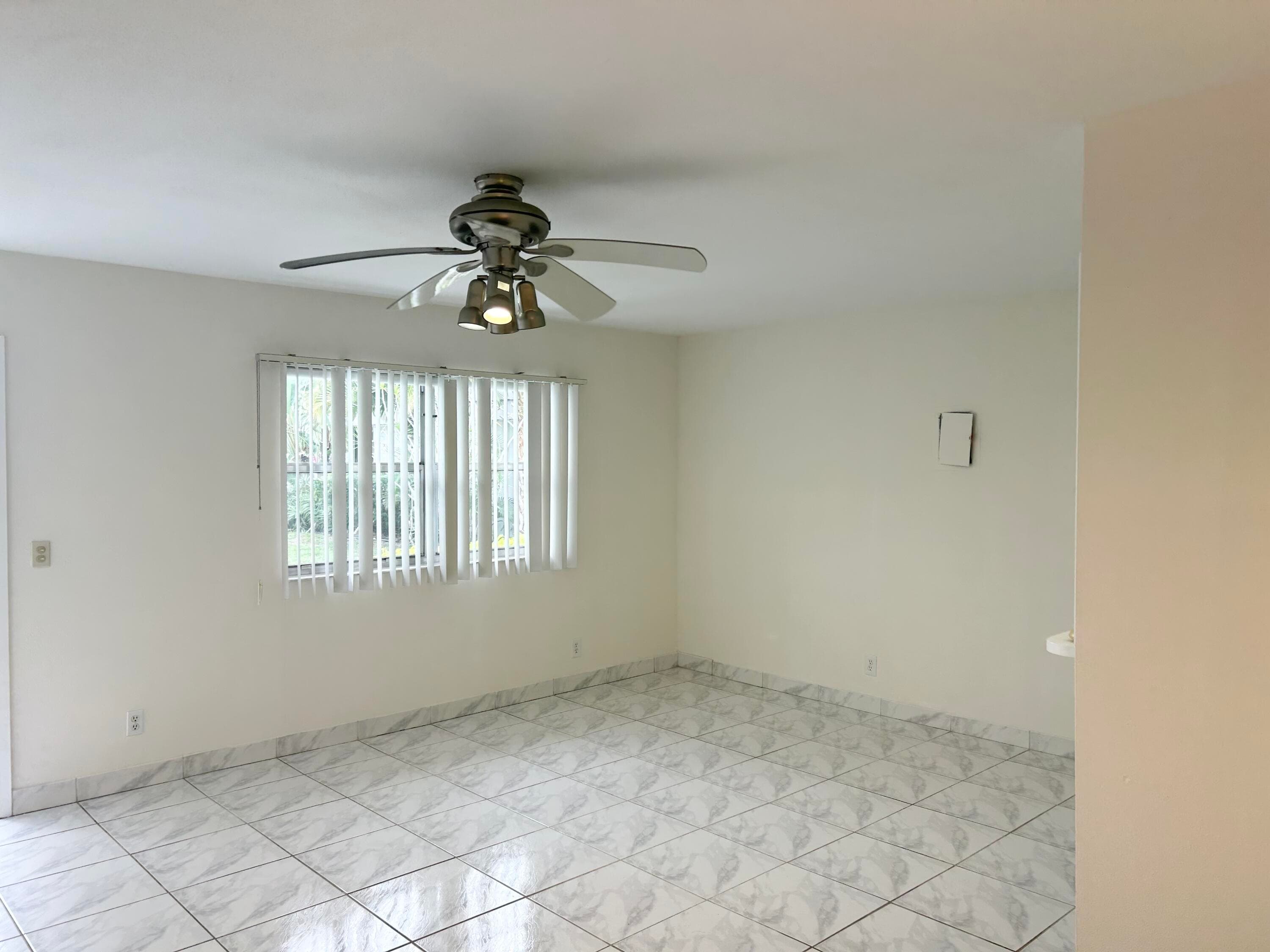 183 Valencia 183, Delray Beach, FL 33446 — photo 12 of 34
