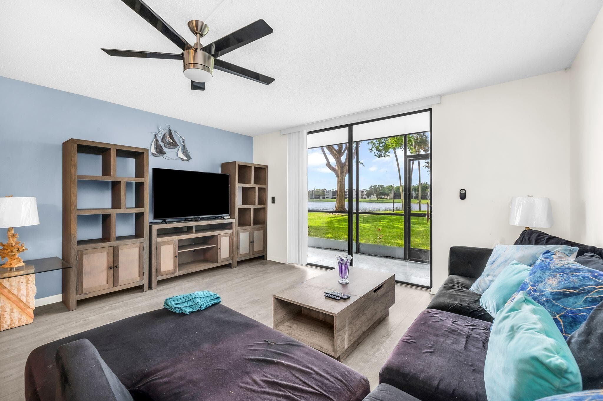 5220 Las Verdes Circle 108, Delray Beach, FL 33484 — photo 9 of 33