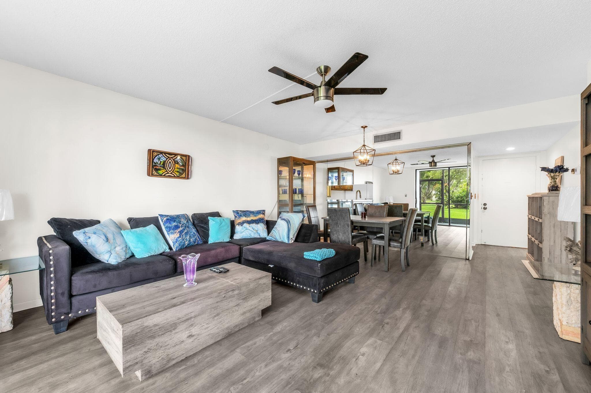 5220 Las Verdes Circle 108, Delray Beach, FL 33484 — photo 10 of 33