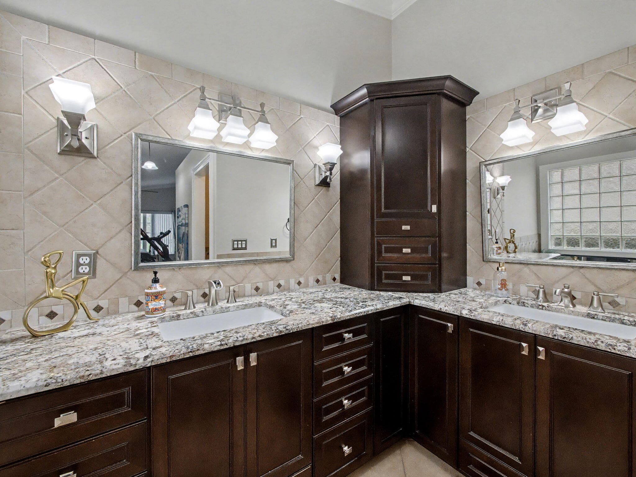 6292 Grand Cypress Circle, Lake Worth, FL 33463 — photo 20 of 47