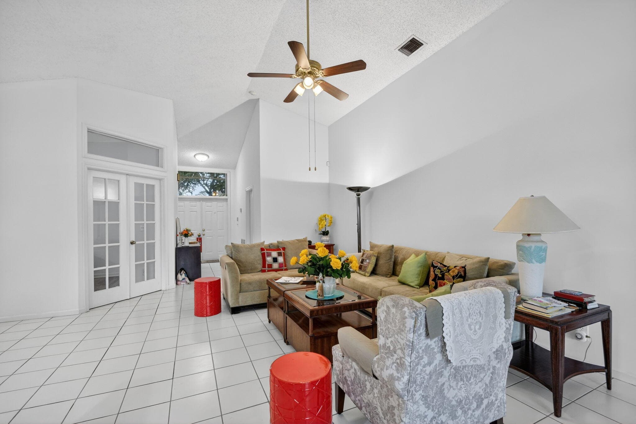 1033 Fairfax Circle W, Boynton Beach, FL 33436 — photo 5 of 57