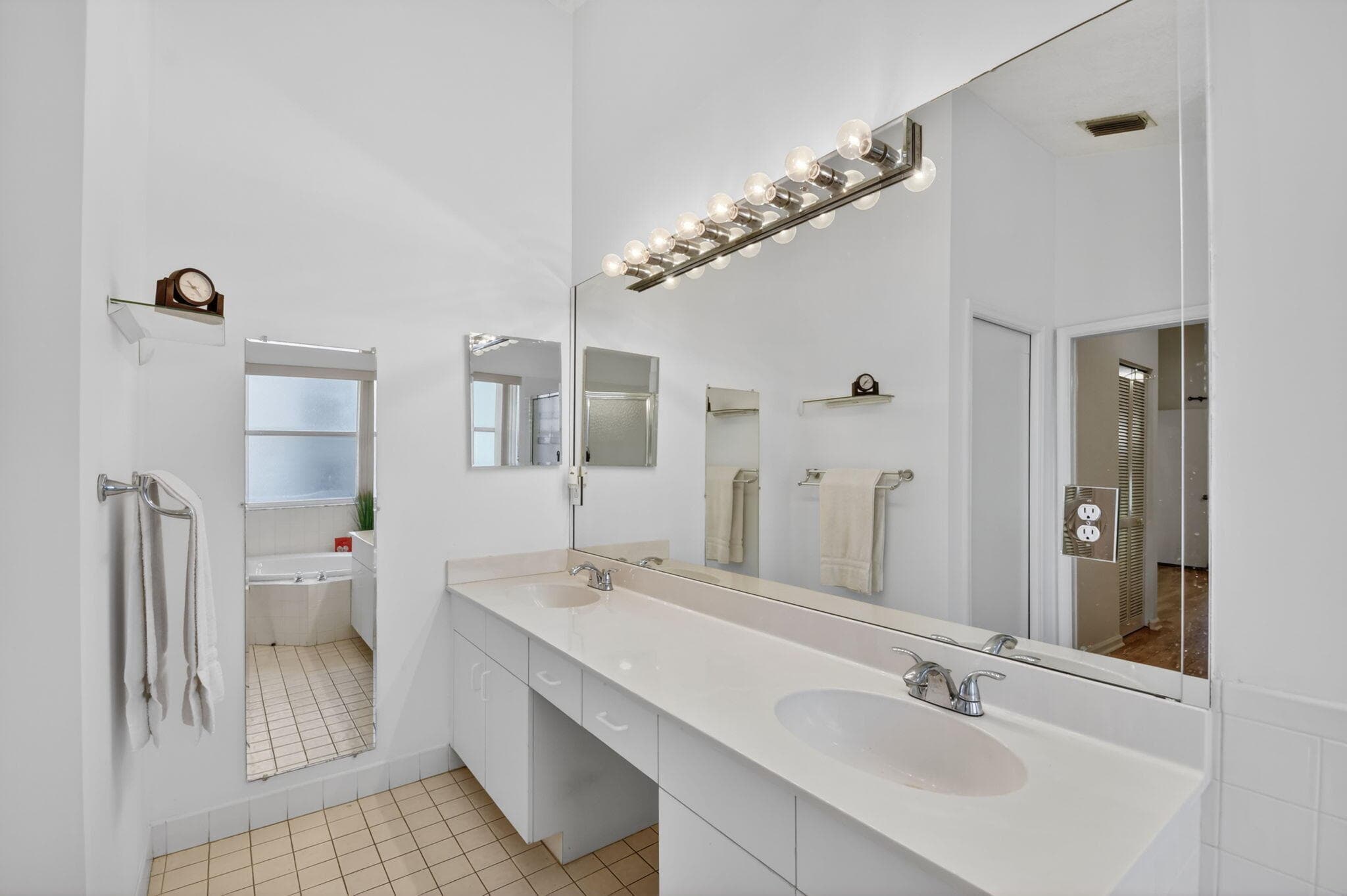 1033 Fairfax Circle W, Boynton Beach, FL 33436 — photo 22 of 57