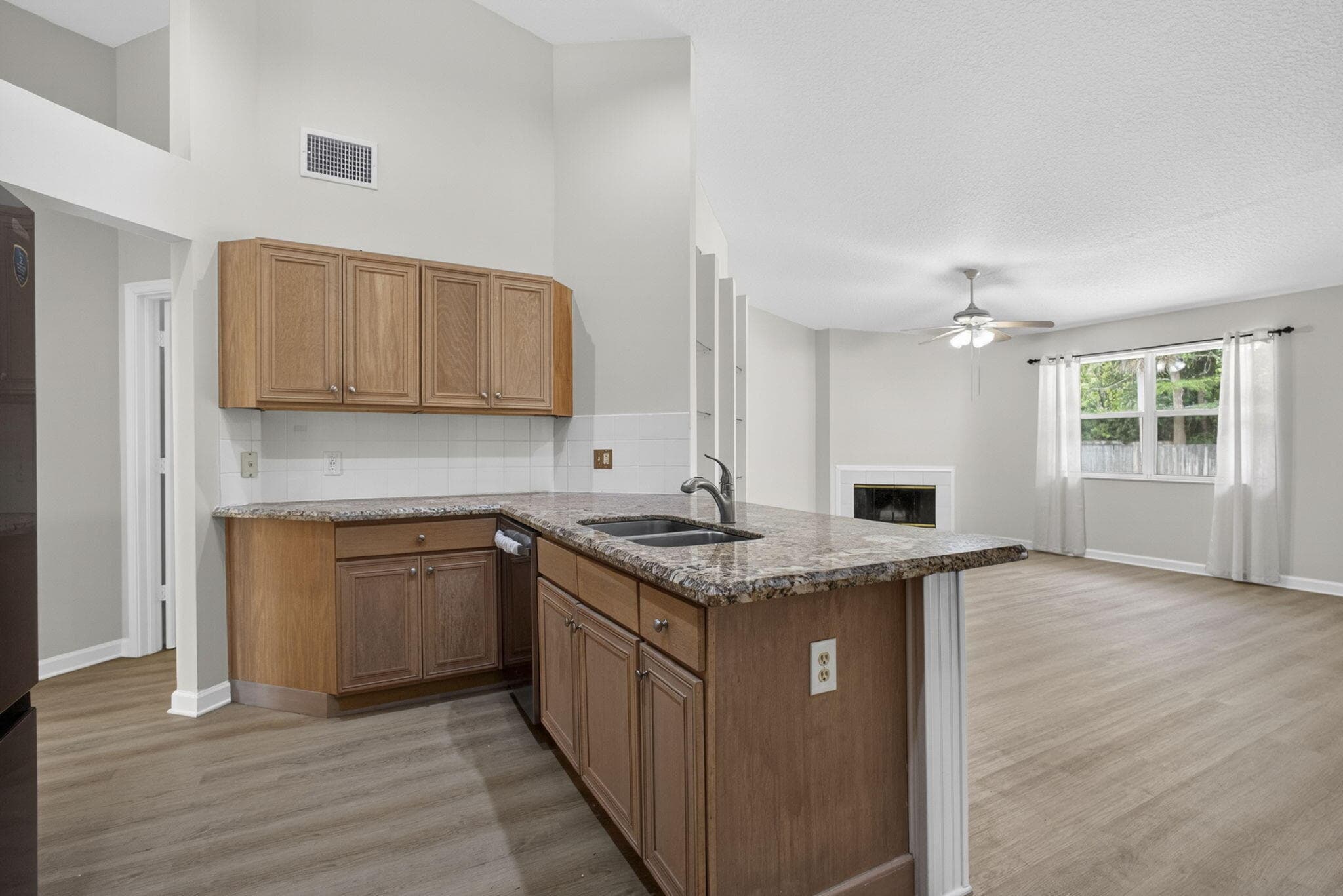 103 Oxford Court, Royal Palm Beach, FL 33411 — photo 17 of 74