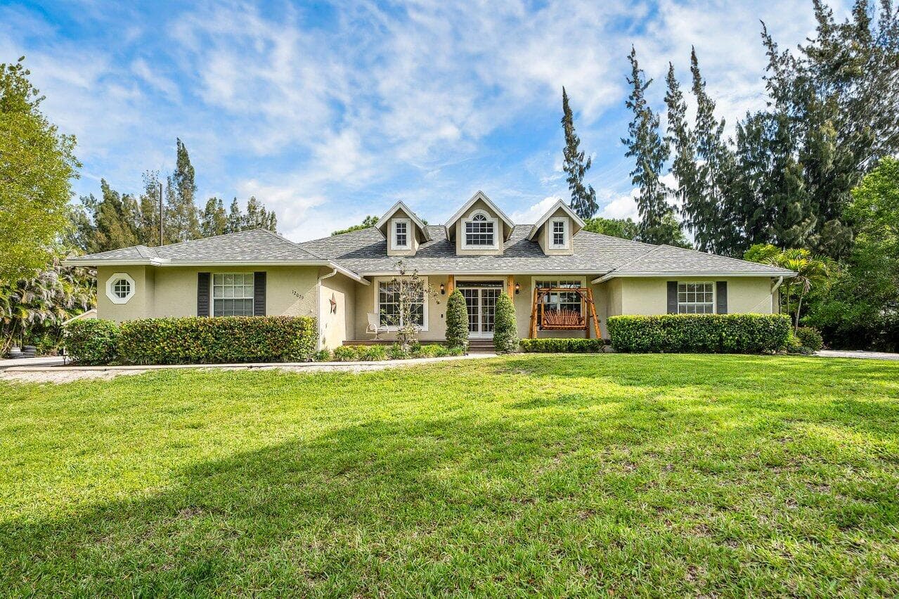 12079 70th Pl Place N, The Acreage, FL 33412 — photo 2 of 33