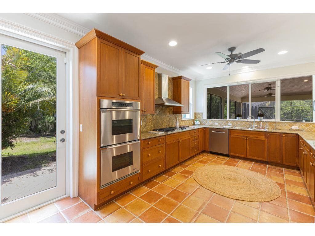 230 Oak Hammock Court SW, Vero Beach, FL 32962 — photo 21 of 62