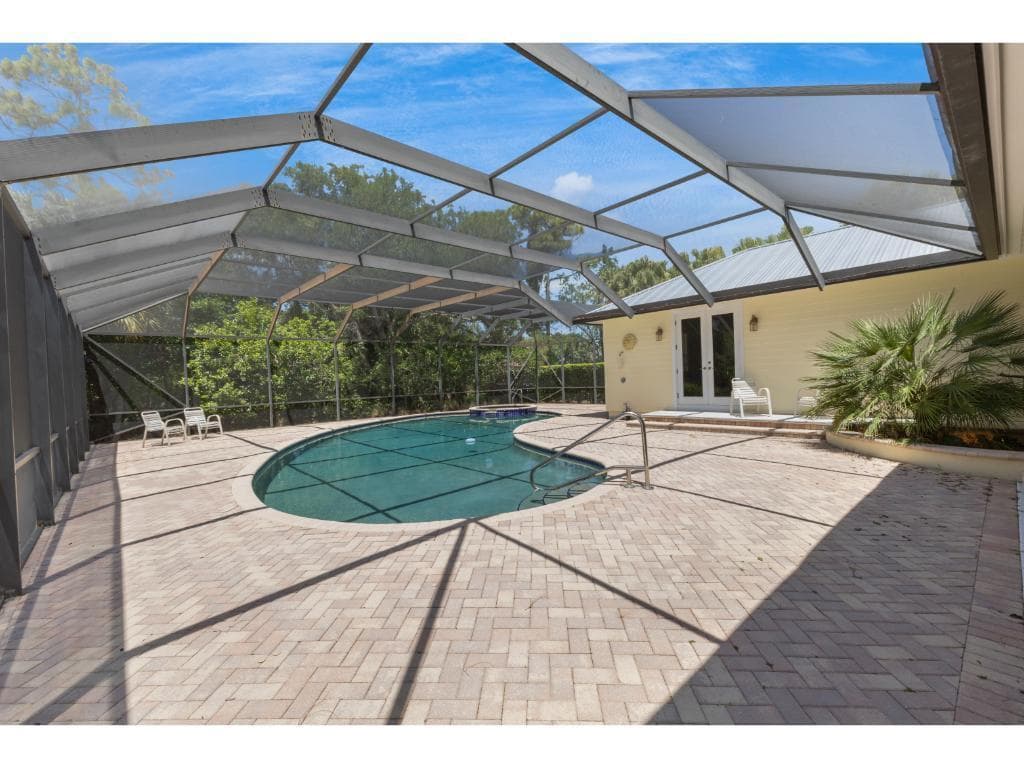 230 Oak Hammock Court SW, Vero Beach, FL 32962 — photo 46 of 62