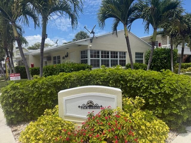 327 S Ocean Breeze Drive 1, Lake Worth Beach, FL 33460 — photo 1 of 23
