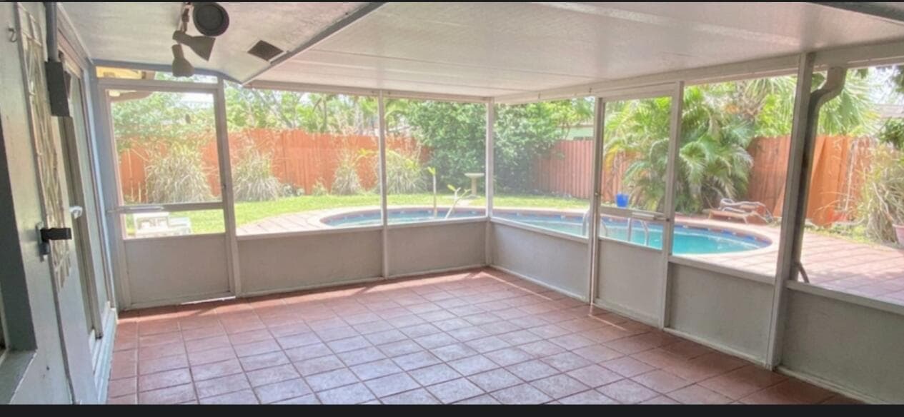 5221 NE 19th Avenue, Fort Lauderdale, FL 33308 — photo 18 of 25