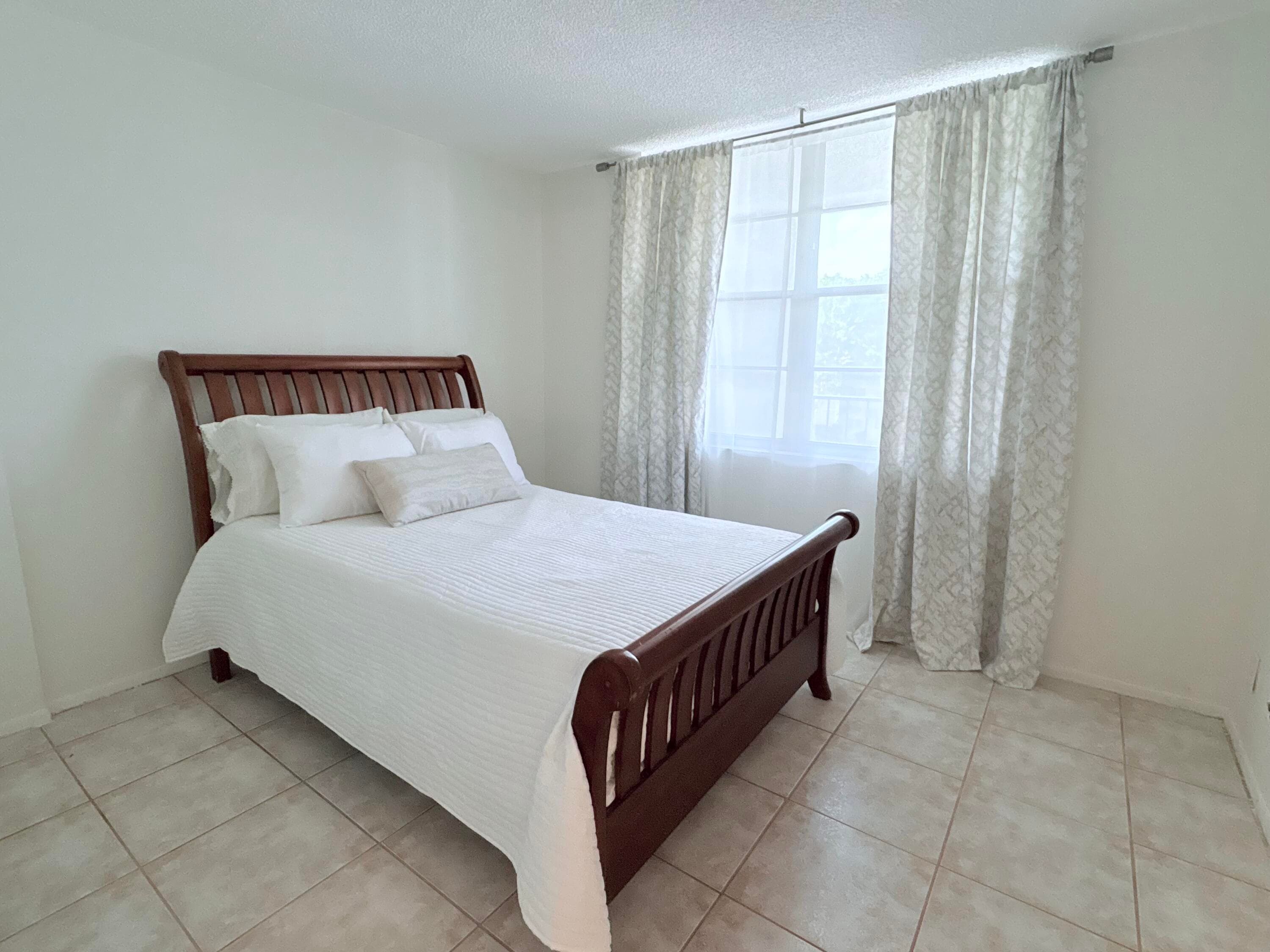 2650 NW 49th Avenue 327, Lauderdale Lakes, FL 33313 — photo 12 of 36