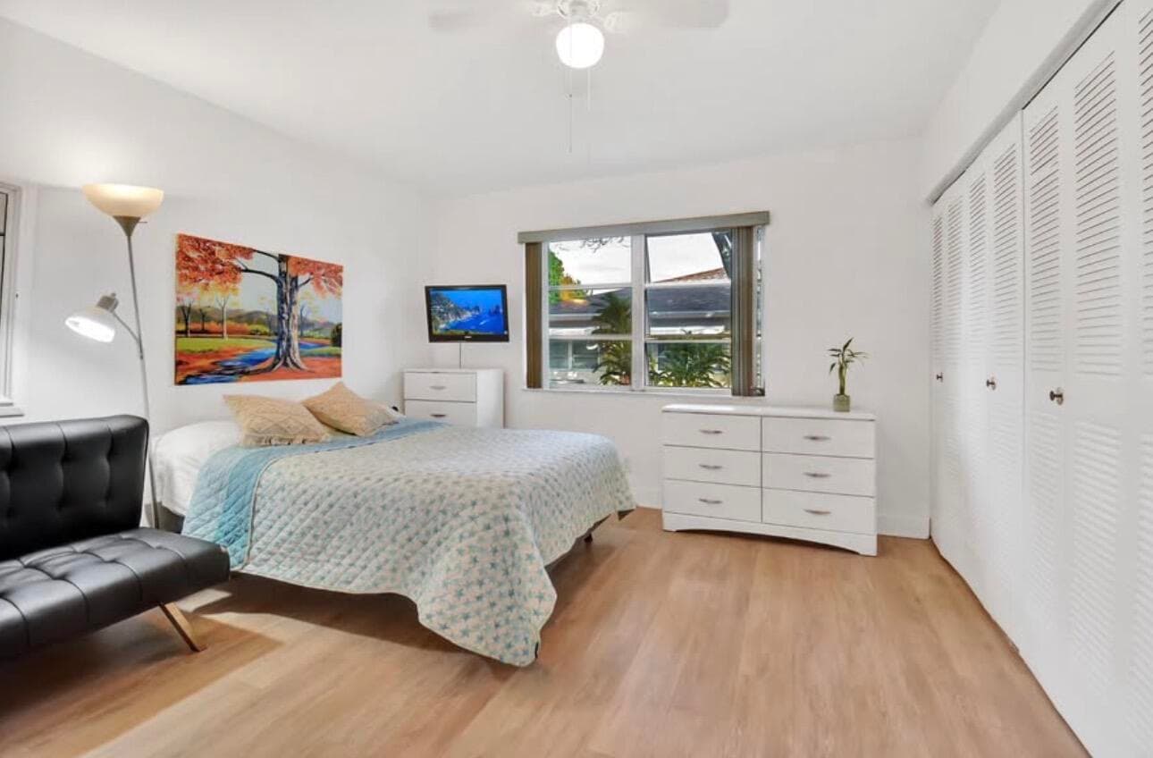 1232 Club Drive W D, Delray Beach, FL 33445 — photo 19 of 23