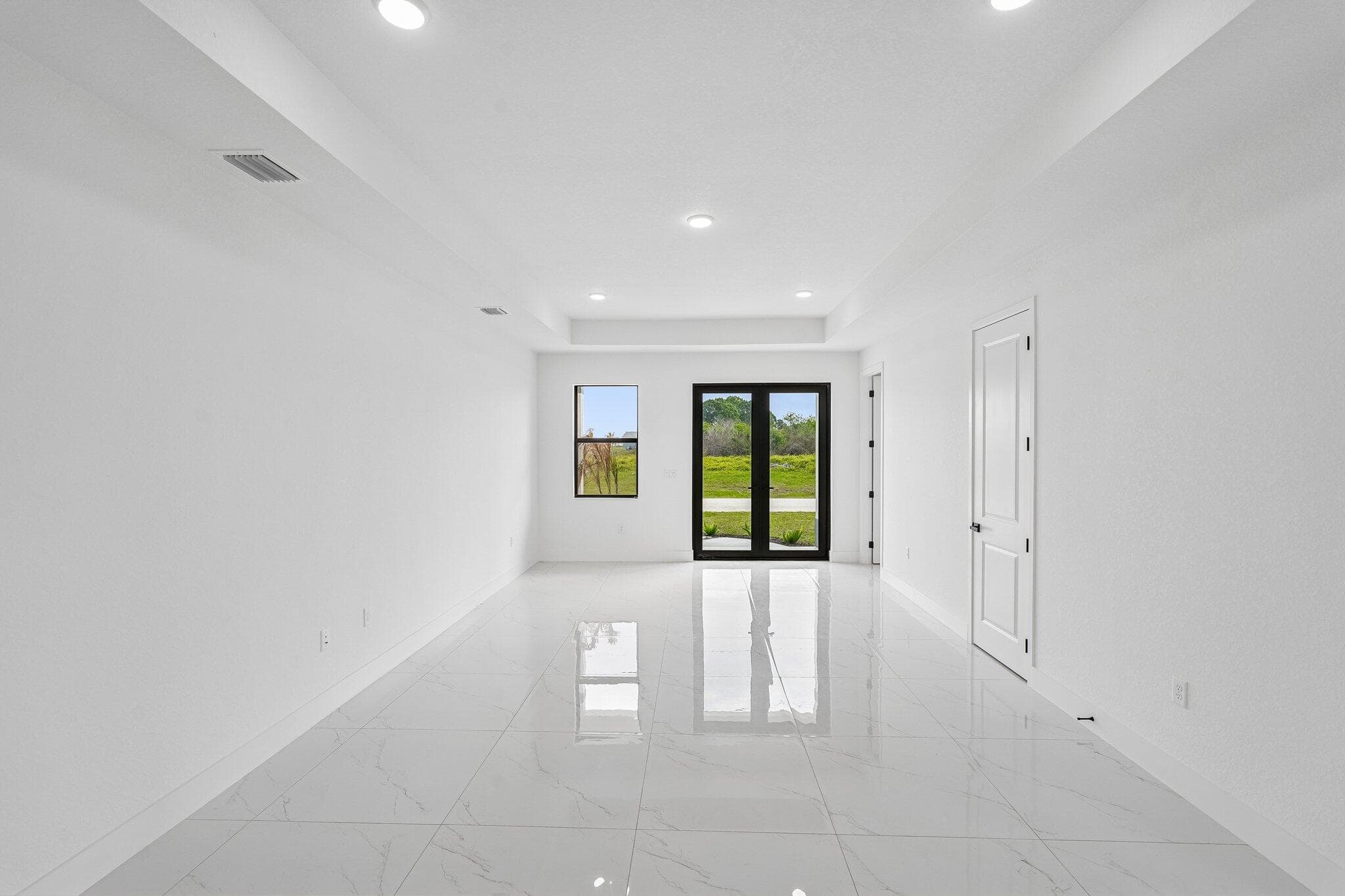 9035 W Broad Circle, LaBelle, FL 33935 — photo 10 of 44