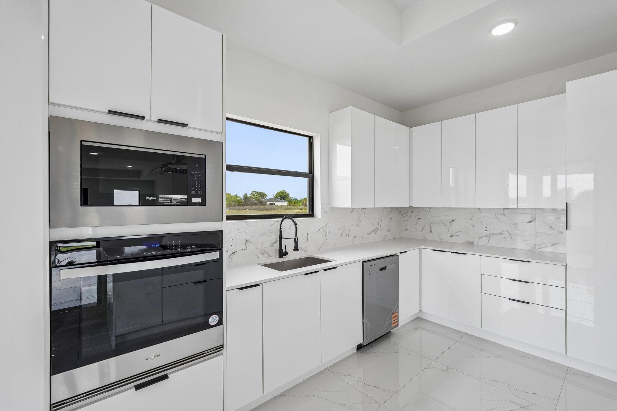 9035 W Broad Circle, LaBelle, FL 33935 — photo 4 of 44