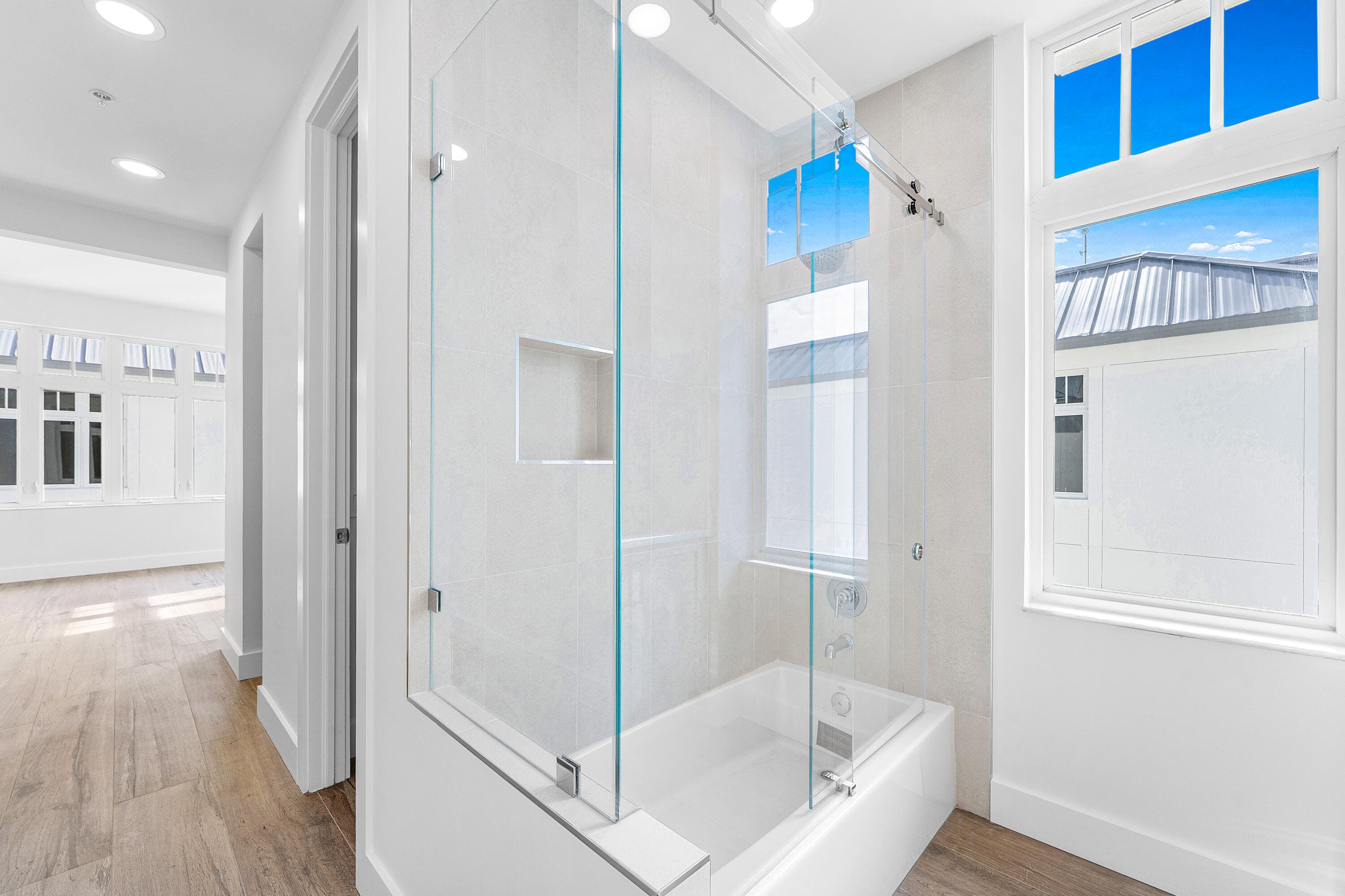 180 Lake Drive 2304, Palm Beach Shores, FL 33404 — photo 16 of 37