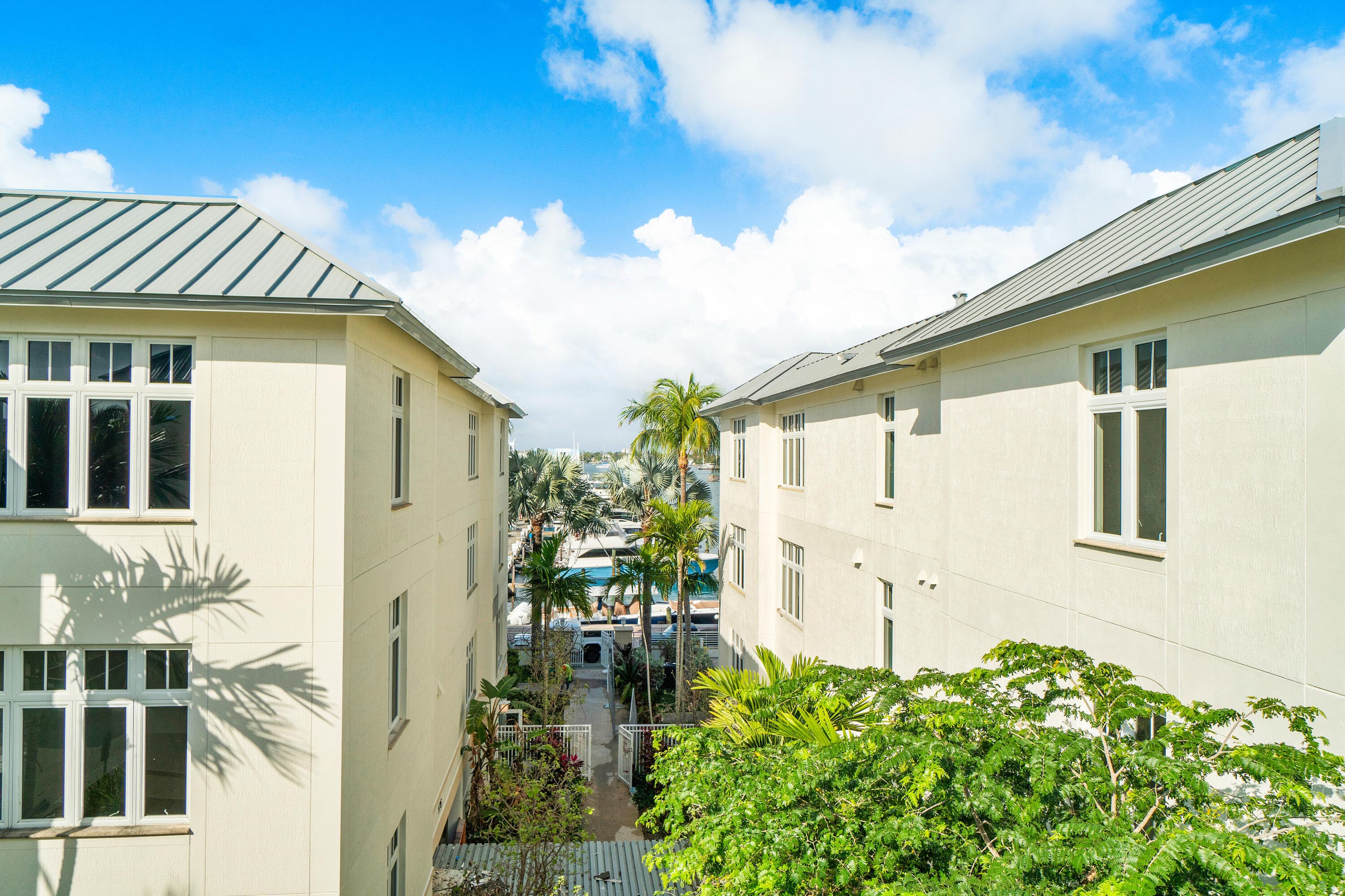 178 Lake Drive 4101, Palm Beach Shores, FL 33404 — photo 31 of 40