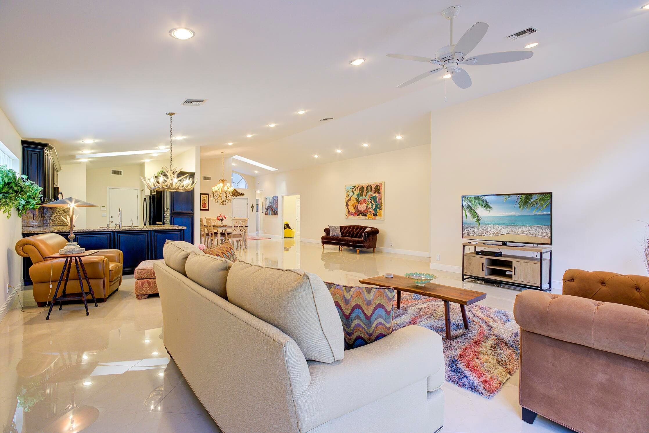 6395 Tiara Drive, Boynton Beach, FL 33437 — photo 13 of 37