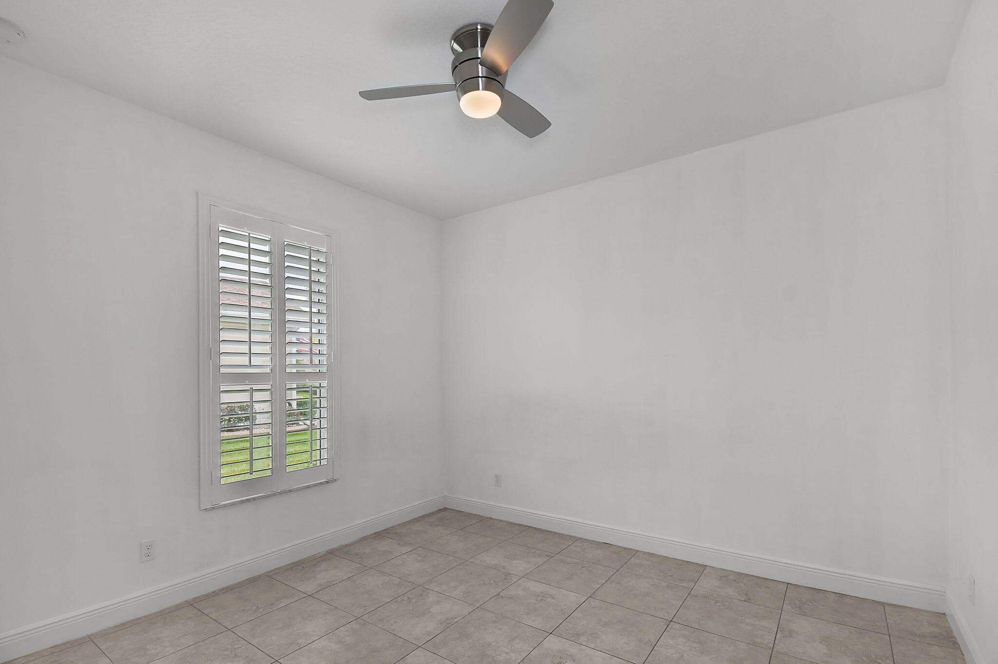10250 SW Silverberry Court, Port St. Lucie, FL 34987 — photo 10 of 37
