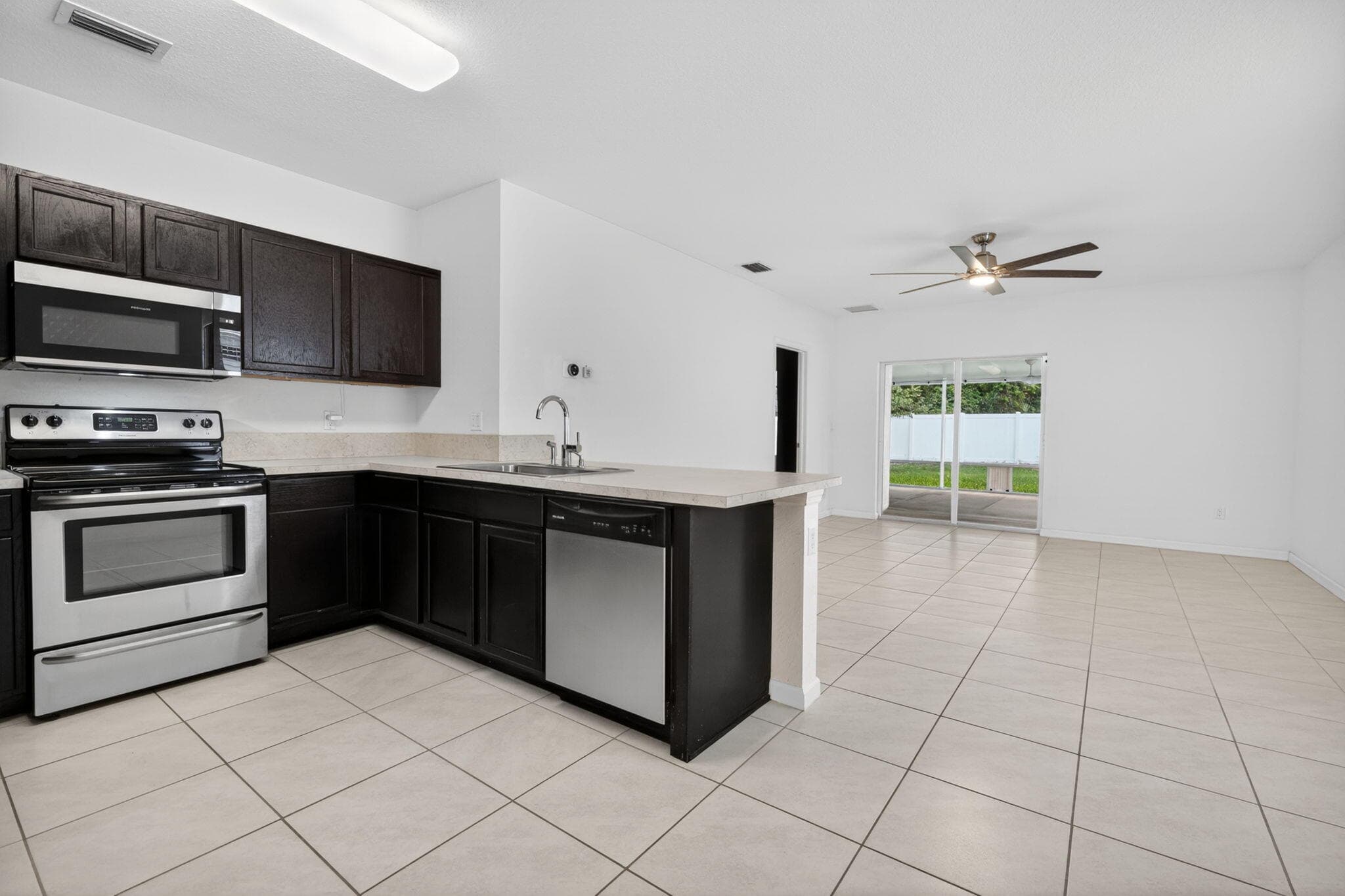 6814 Mitchell Street, Jupiter, FL 33458 — photo 15 of 49