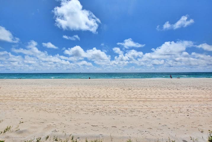 100 Worth Avenue 7, Palm Beach, FL 33480 — photo 5 of 28