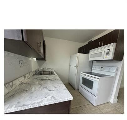 16201 NW 27th Avenue NW 16201, Opa-Locka, FL 33054 — photo 8 of 28