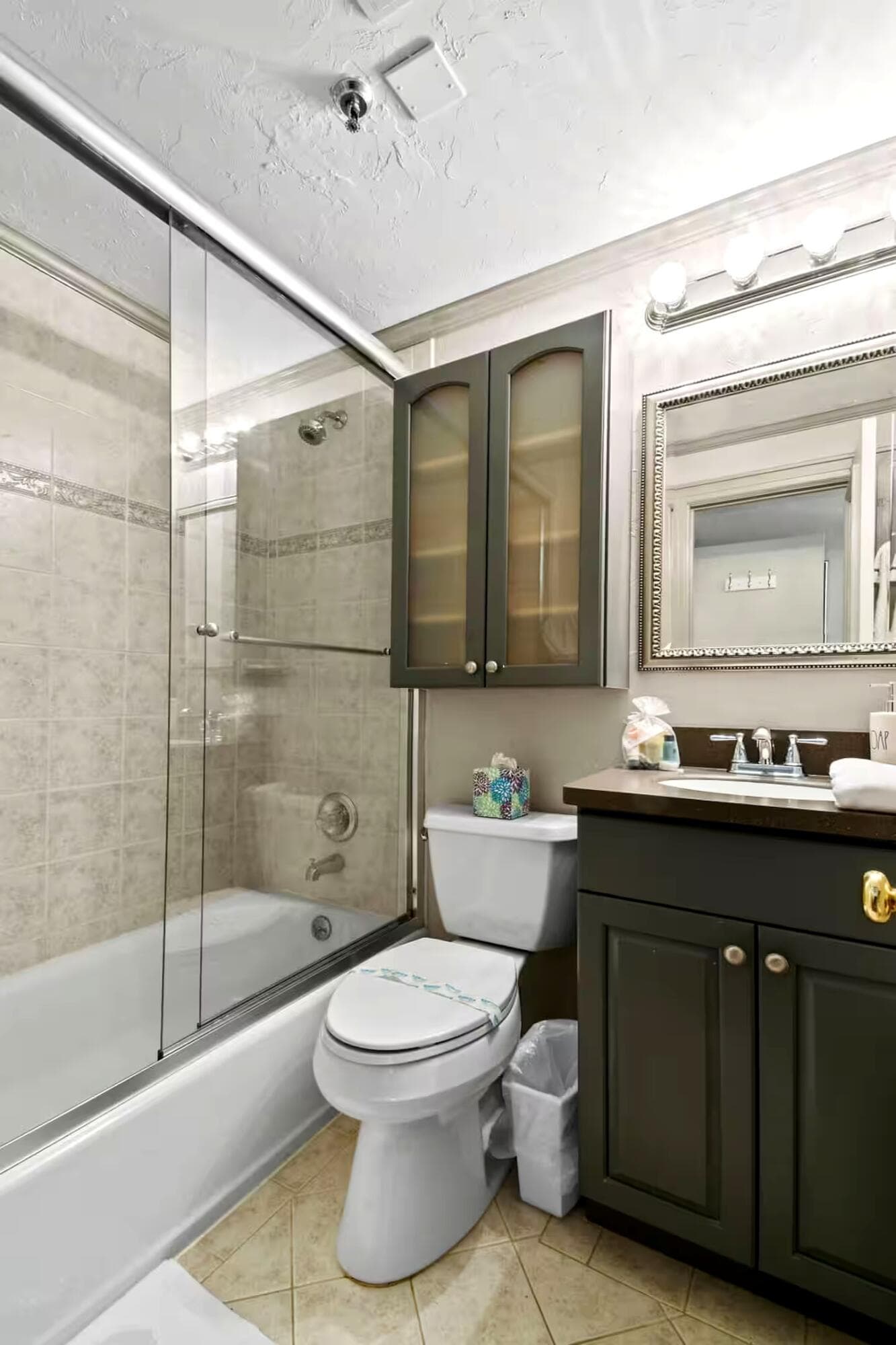 235 Sunrise 3244, Palm Beach, FL 33480 — photo 18 of 21