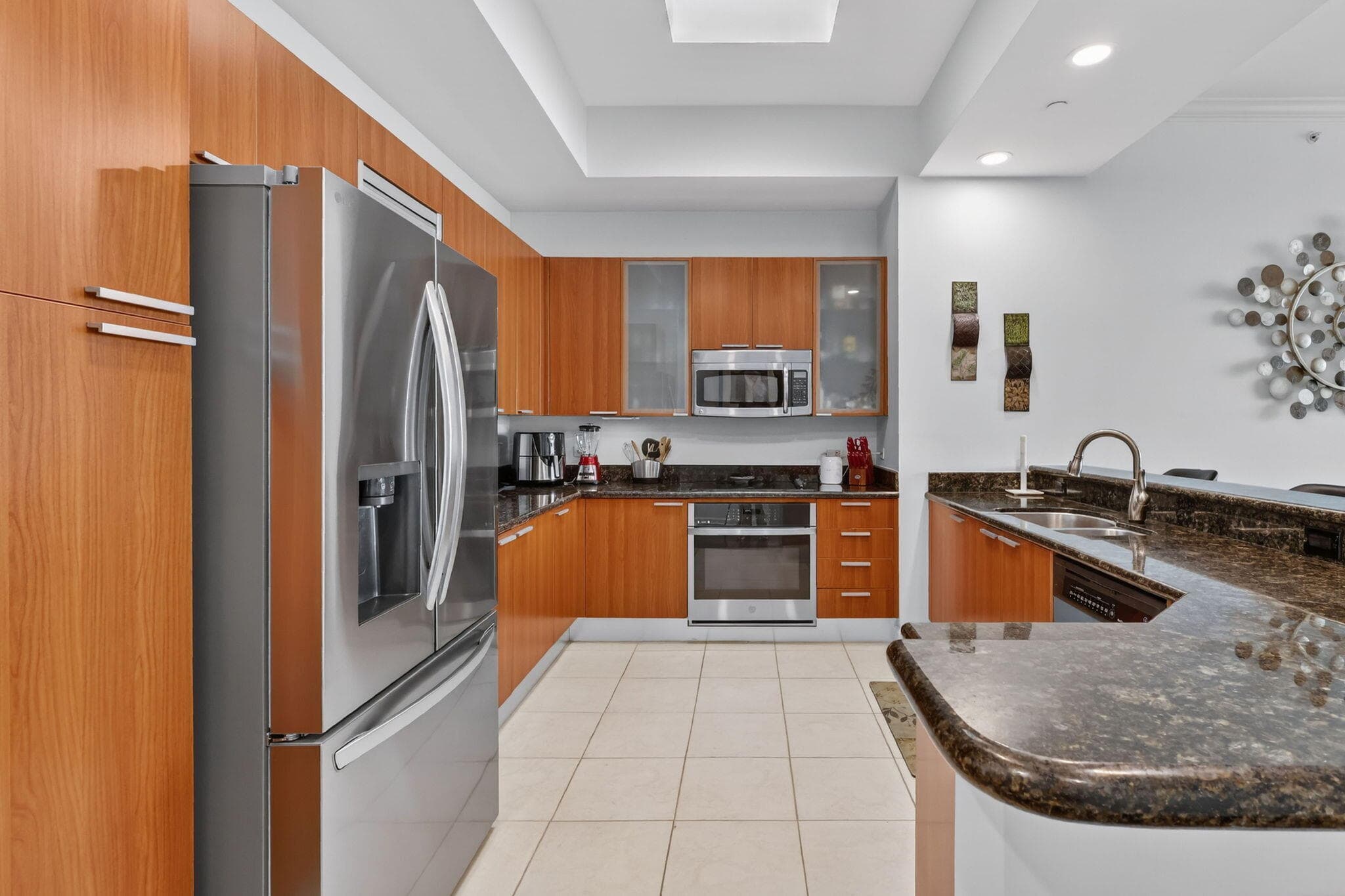 2640 Lake Shore Drive 2608, Riviera Beach, FL 33404 — photo 11 of 78