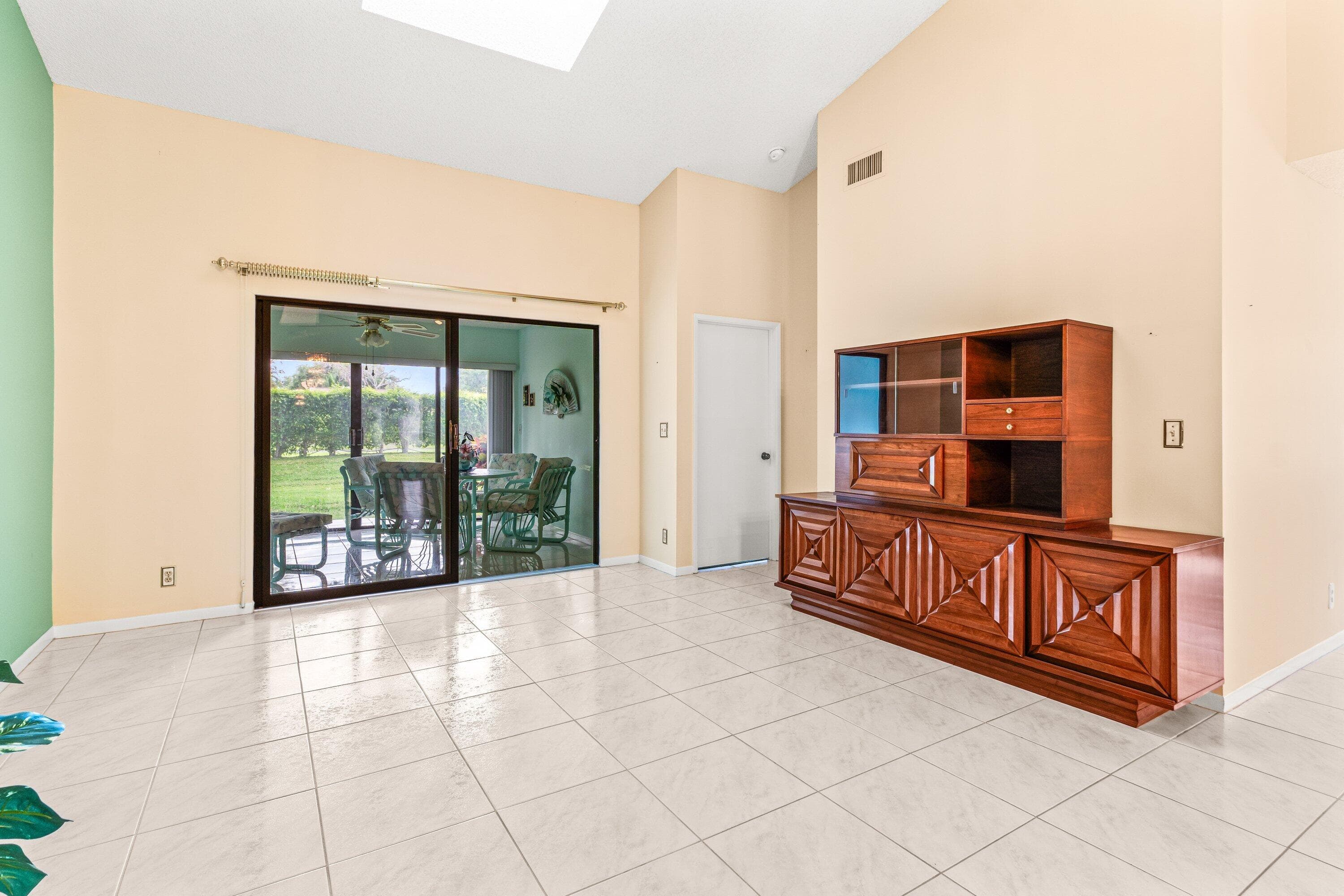 8356 Sunmeadow Lane, Boca Raton, FL 33496 — photo 11 of 34