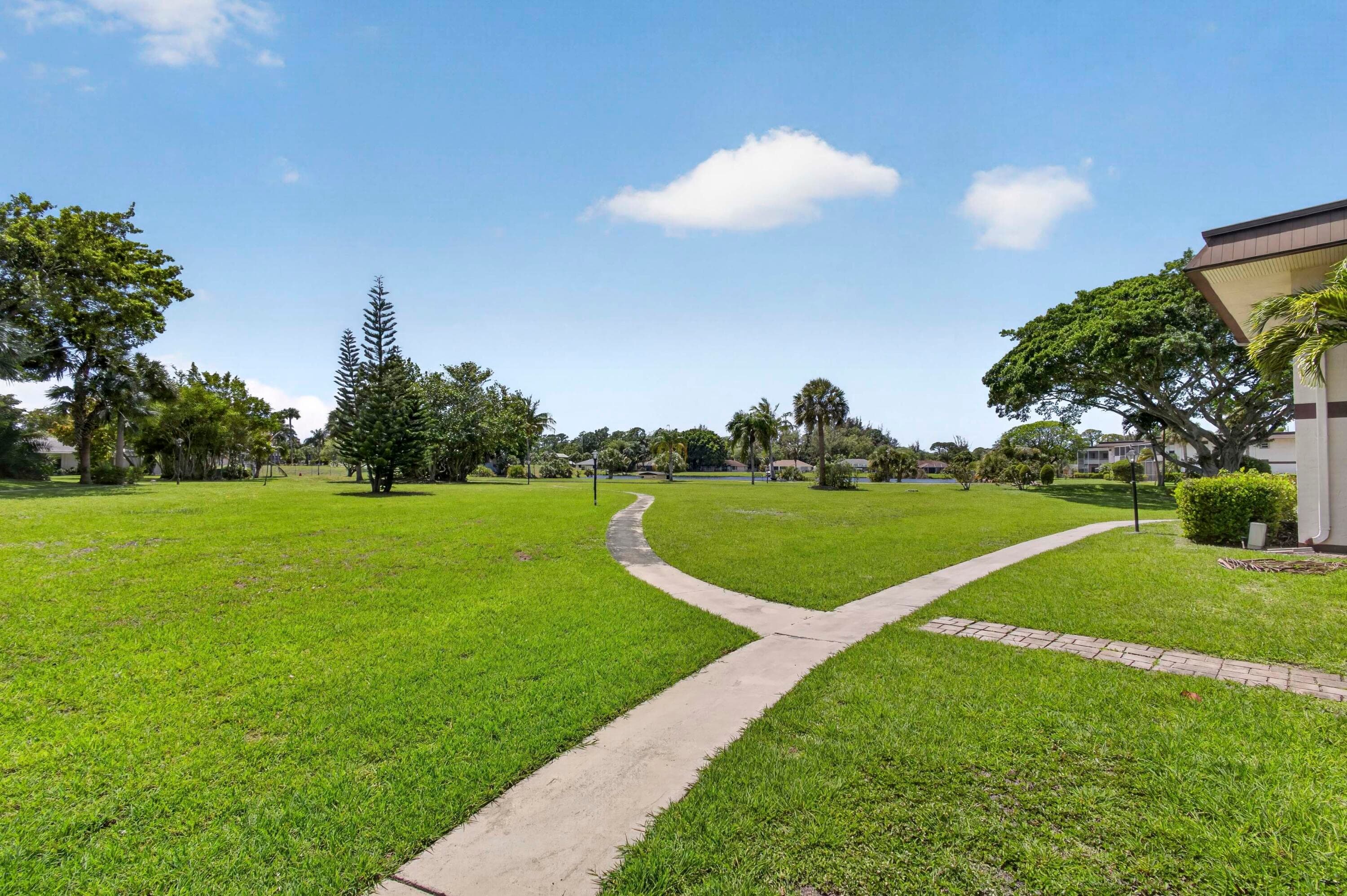 3 Greenway Vlg N 210, Royal Palm Beach, FL 33411 — photo 40 of 54