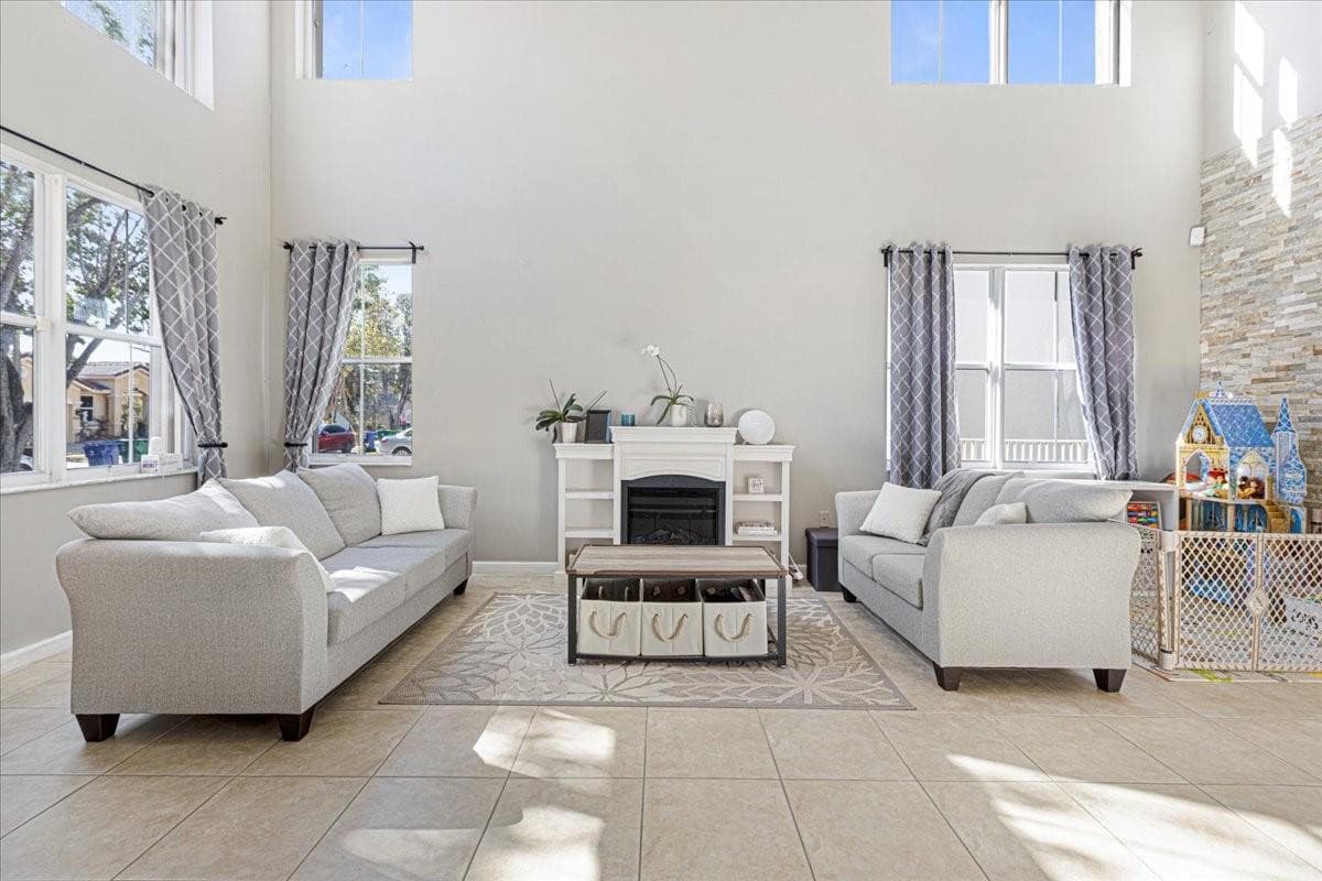 2316 SW 127th Avenue, Miramar, FL 33027 — photo 5 of 30