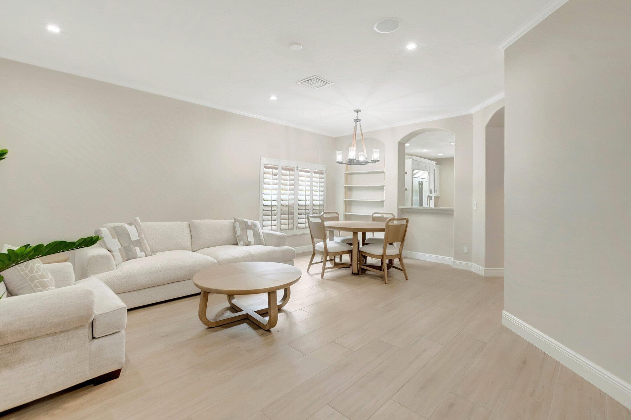 1050 Delray Lakes Drive, Delray Beach, FL 33444 — photo 6 of 59