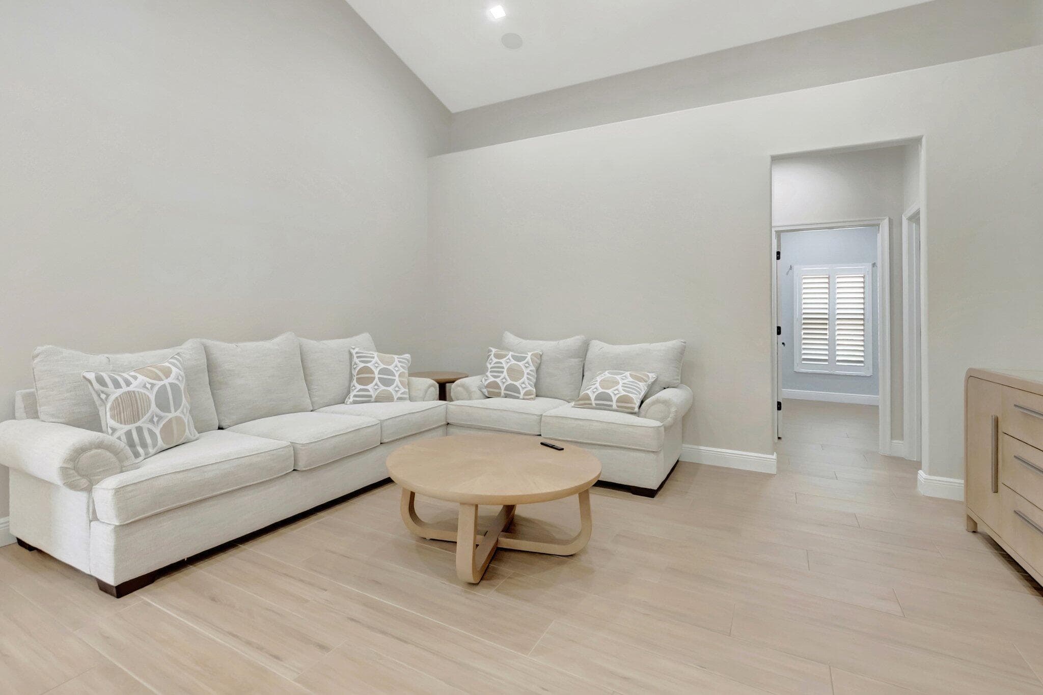 1050 Delray Lakes Drive, Delray Beach, FL 33444 — photo 13 of 59