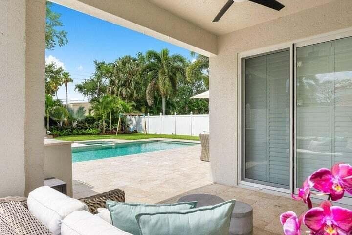 1050 Delray Lakes Drive, Delray Beach, FL 33444 — photo 35 of 59