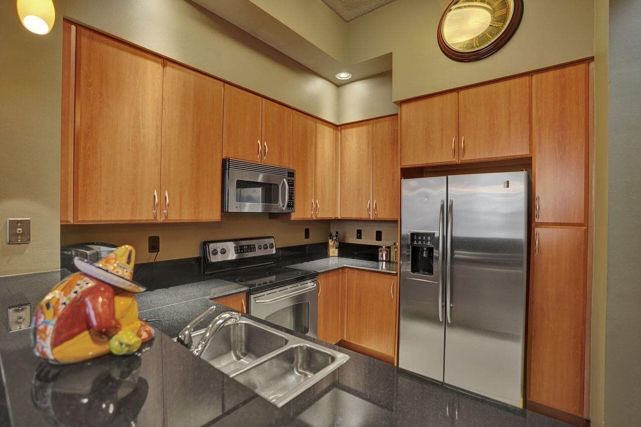 801 S Olive Avenue 225, West Palm Beach, FL 33401 — photo 5 of 69