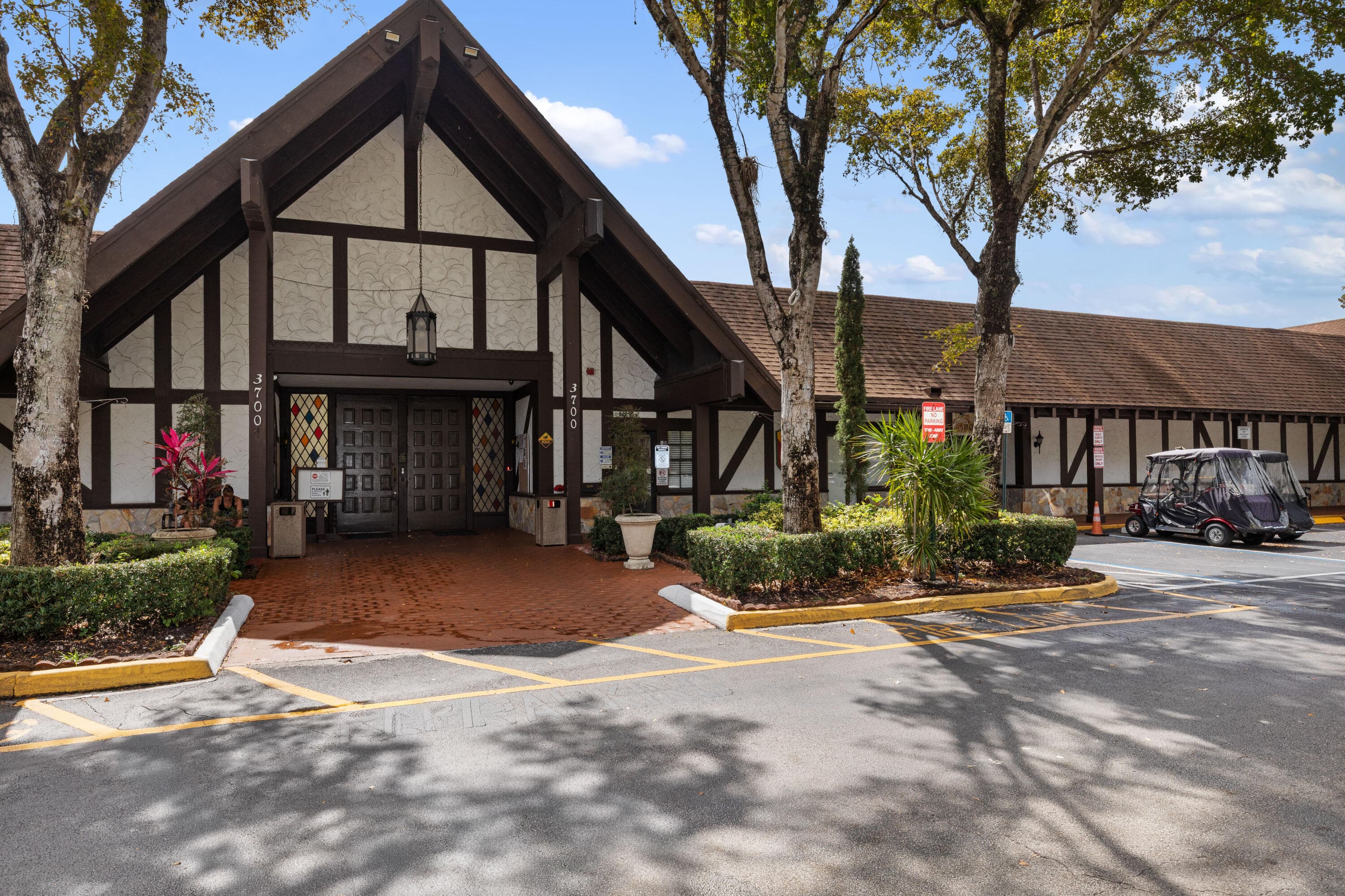 3710 Inverrary Drive 2g, Lauderhill, FL 33319 — photo 30 of 42