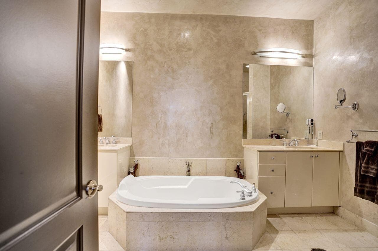 801 S Olive Avenue 225, West Palm Beach, FL 33401 — photo 28 of 69
