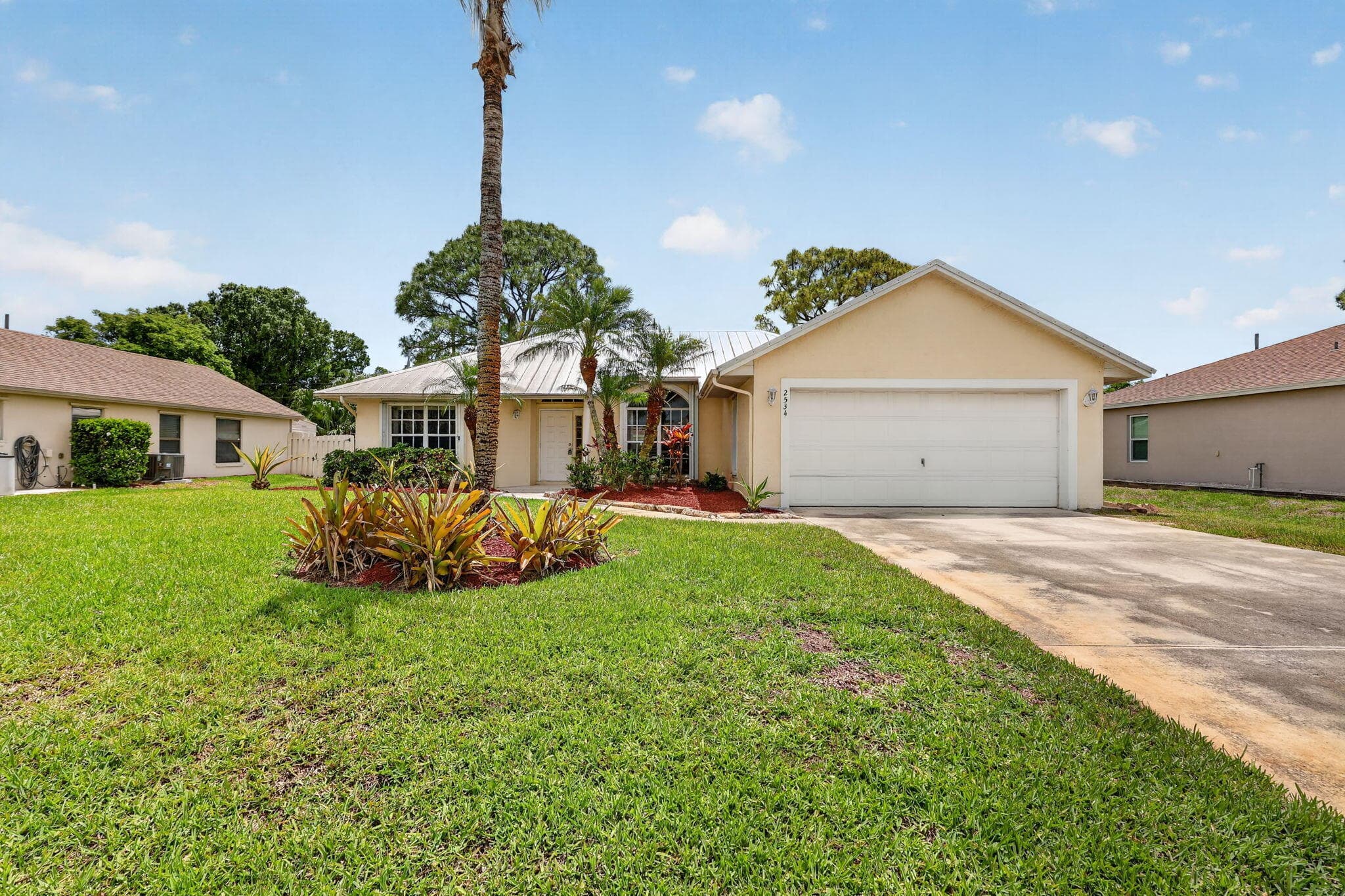 2534 SW Grotto Circle, Port St. Lucie, FL 34953 — photo 2 of 30