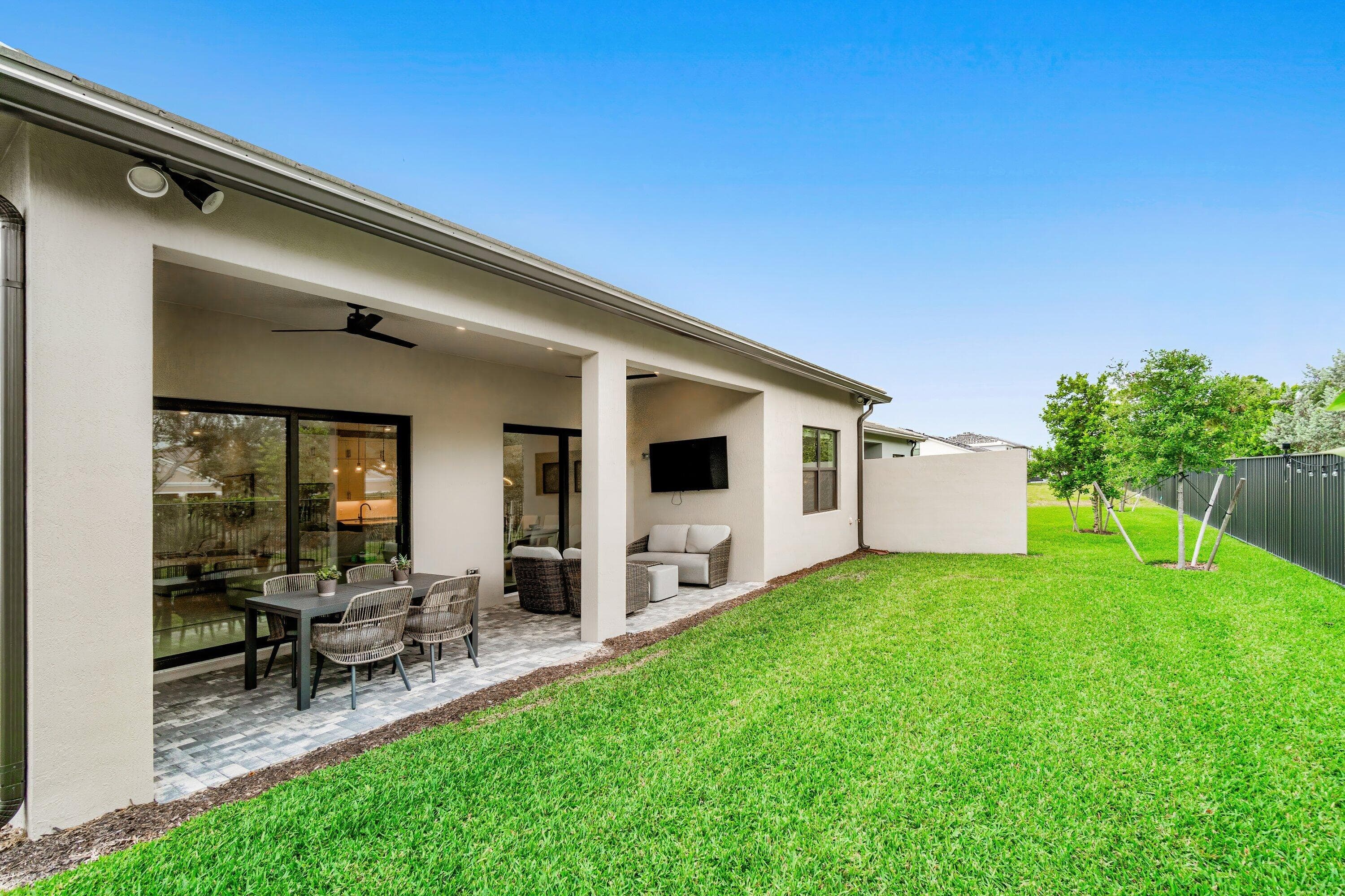9303 Cape Honey Bee Lane, Lake Worth, FL 33467 — photo 4 of 59