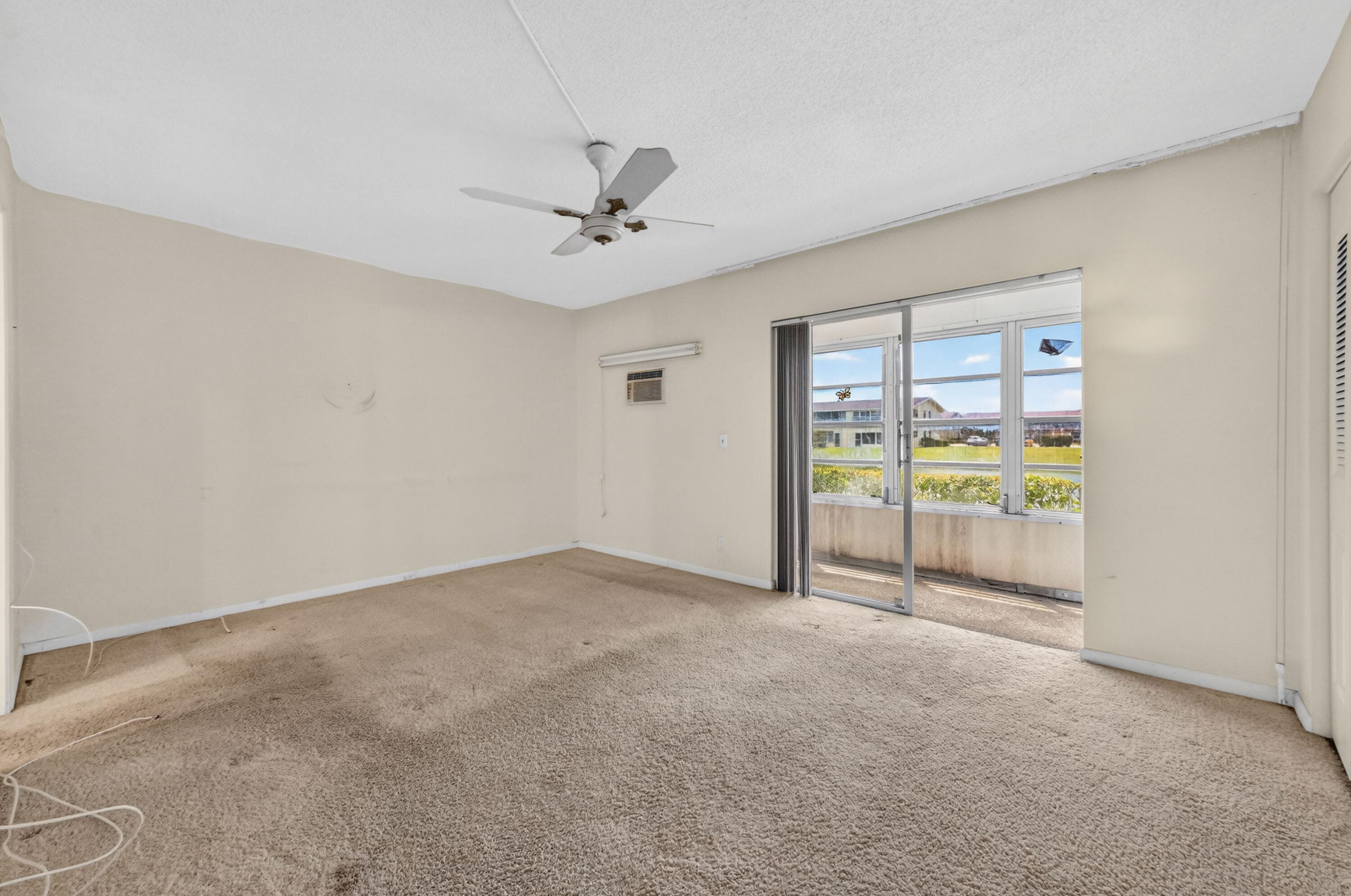 2 Chatham A, West Palm Beach, FL 33417 — photo 11 of 29