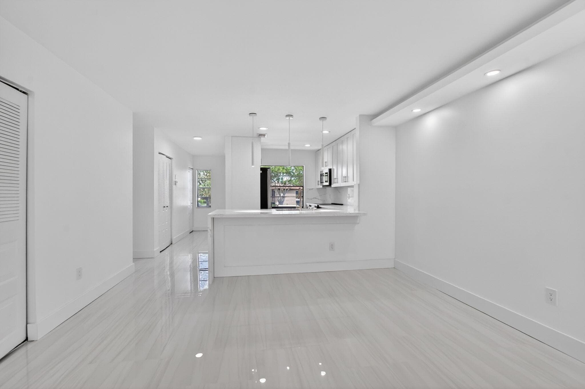 9272 Vista Del Lago 28f, Boca Raton, FL 33428 — photo 4 of 26