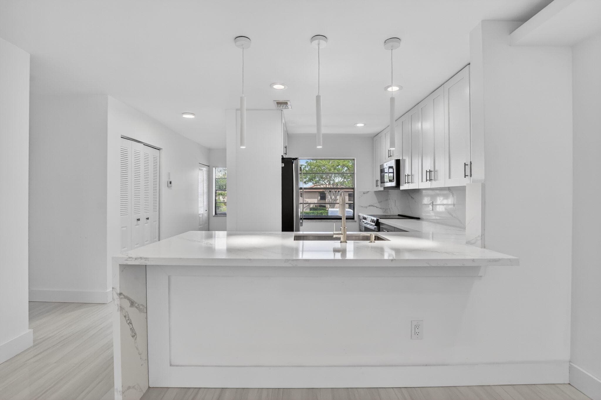 9272 Vista Del Lago 28f, Boca Raton, FL 33428 — photo 11 of 26